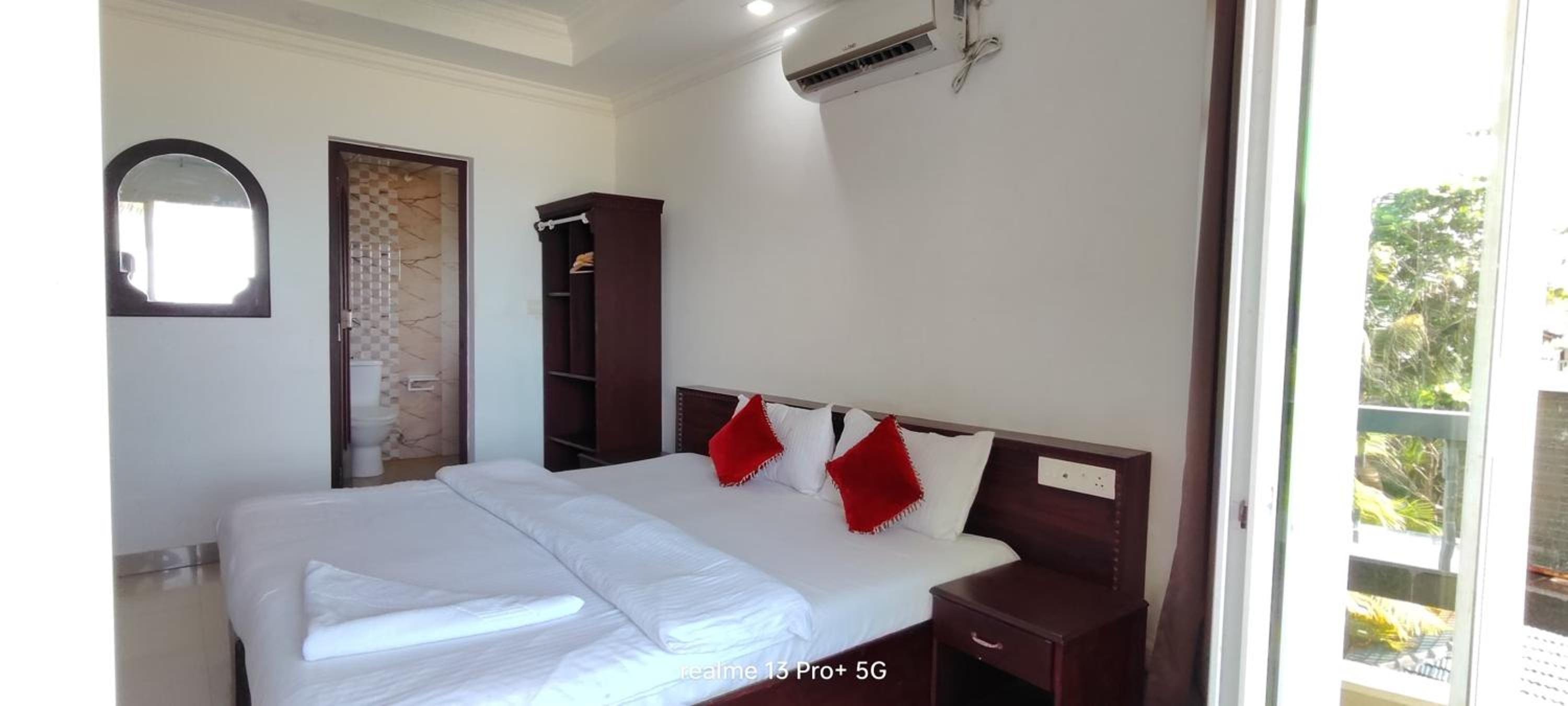Palm Beach Resort, Alleppey