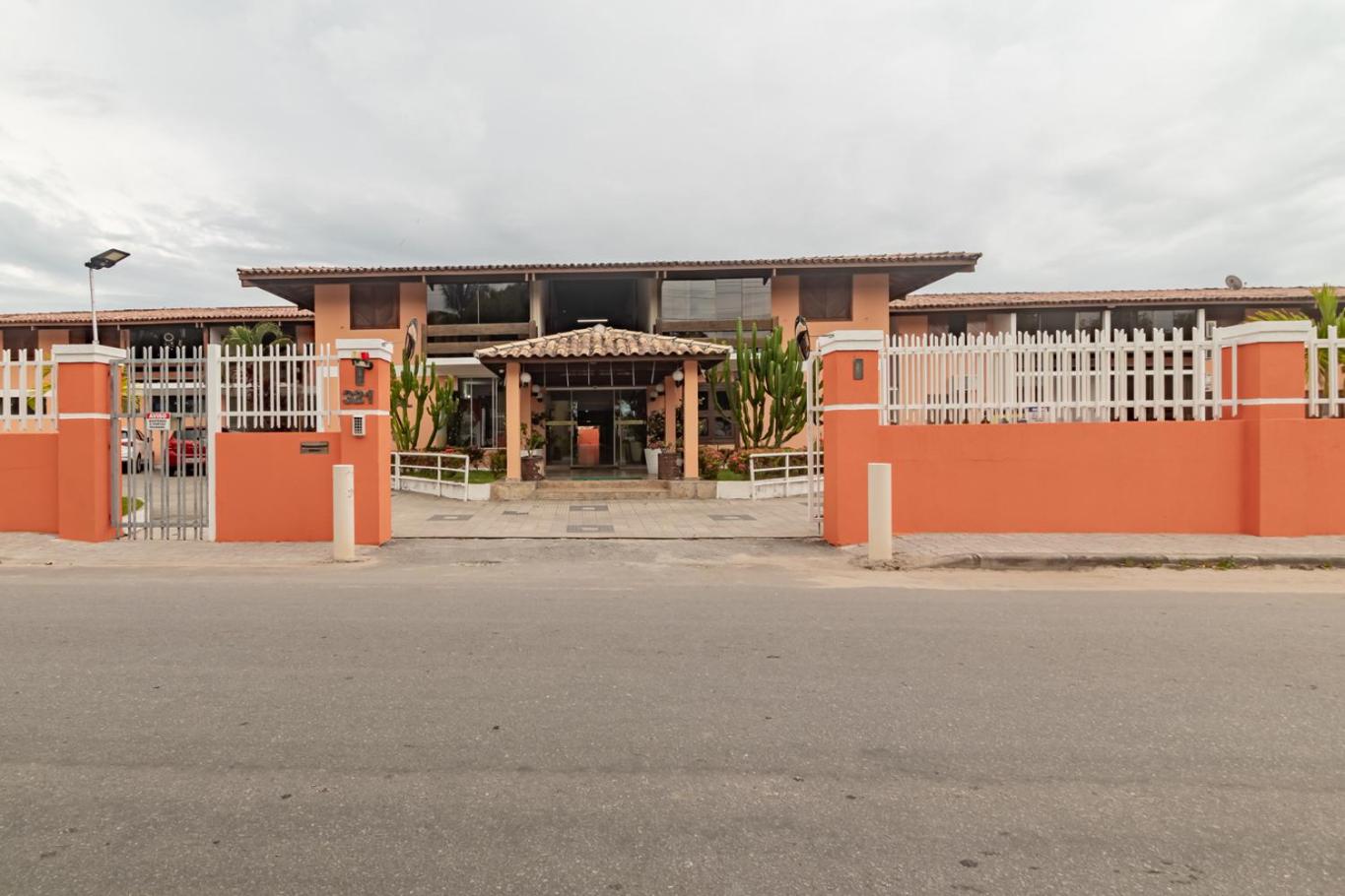 Apart-hotel a 400m da Praia de Taperapuan