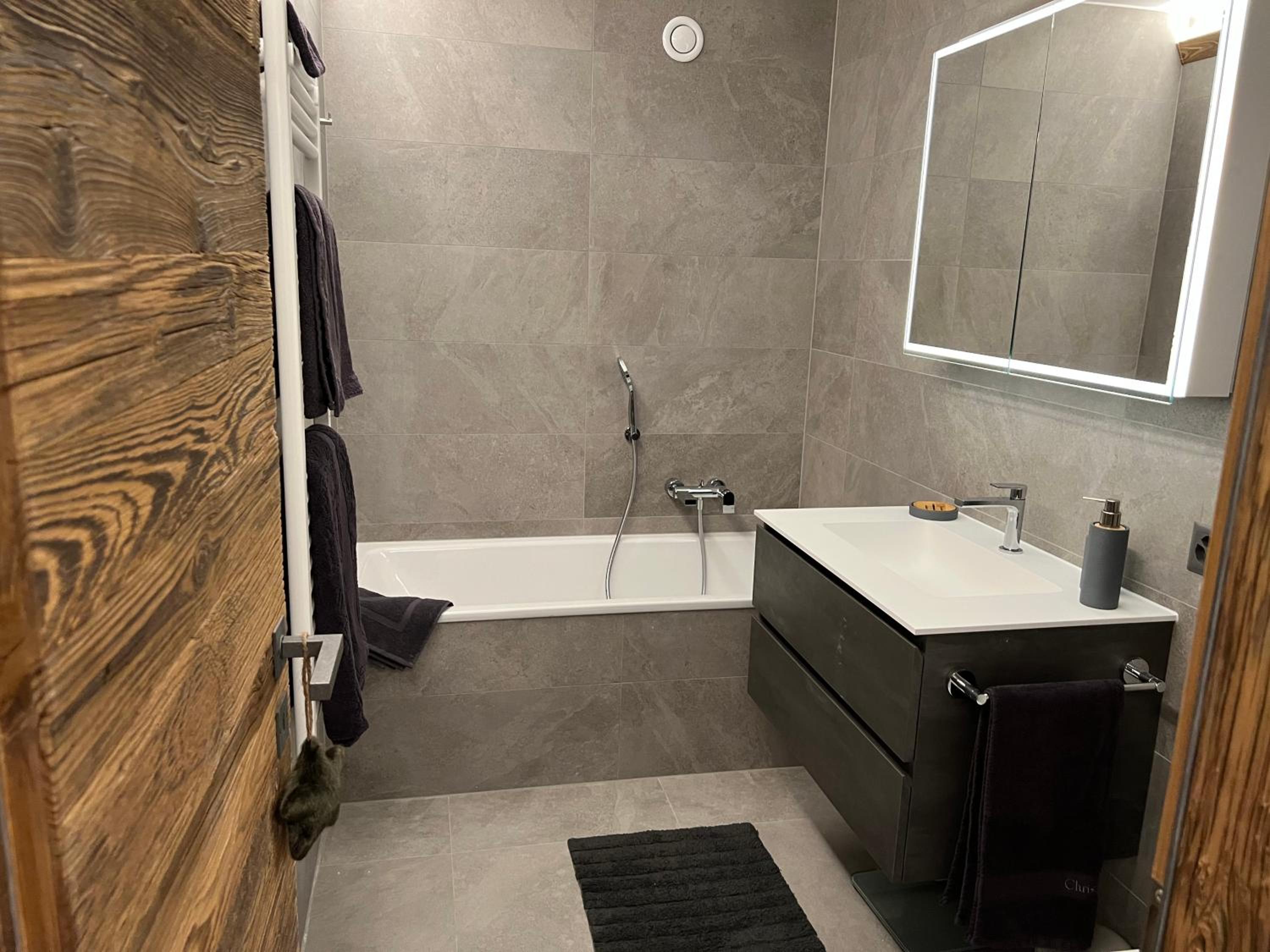 Résidence Robin des Bois, Crans-Montana, luxueux appartement avec vue imprenable