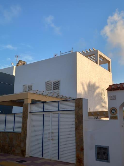 Chalet frente al Mar