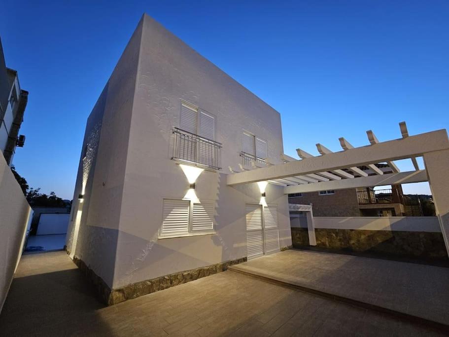 Chalet frente al Mar