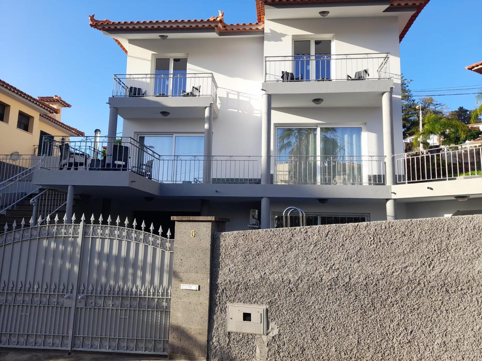 RODRIGUES ViLLA