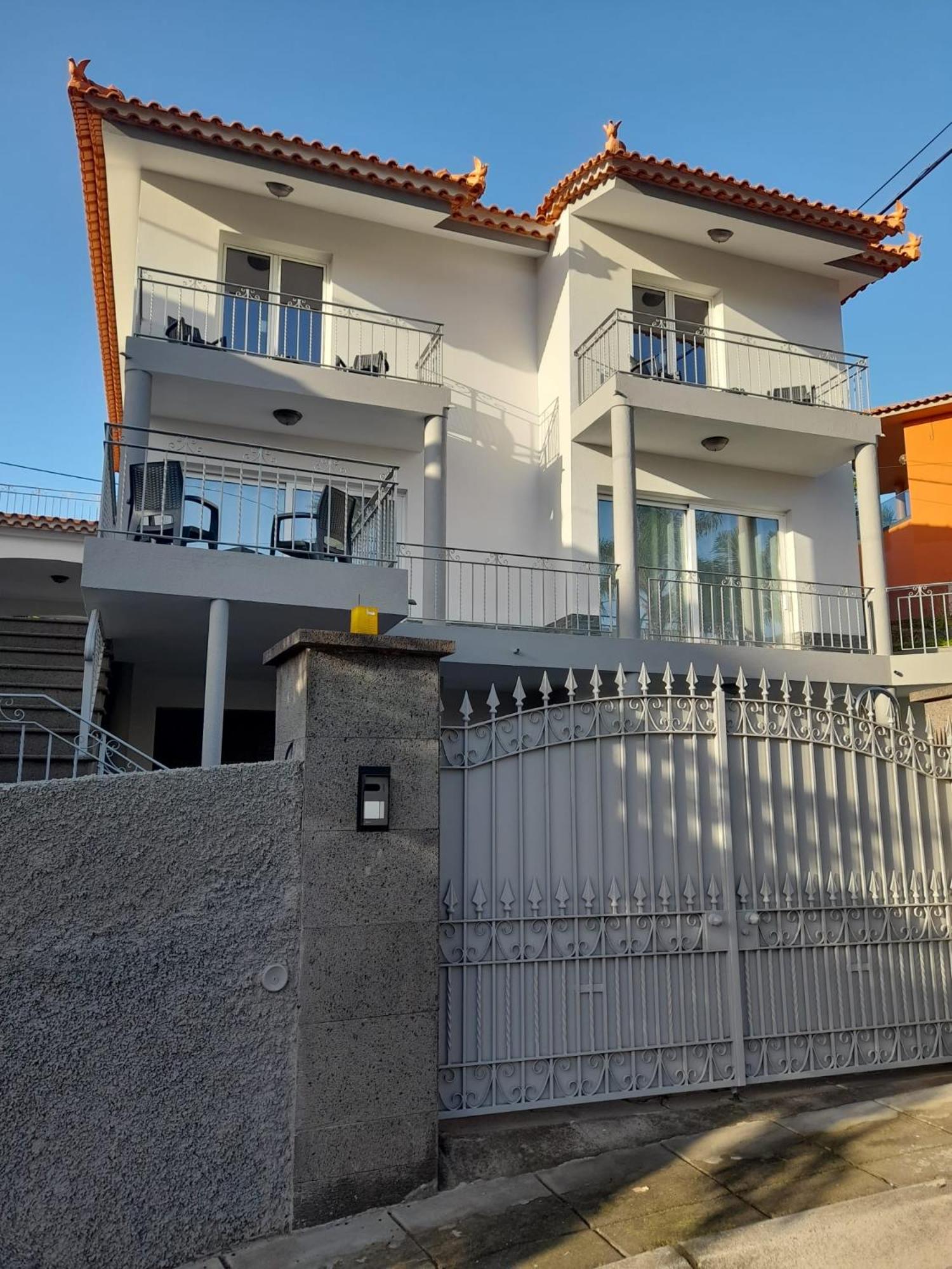 RODRIGUES ViLLA