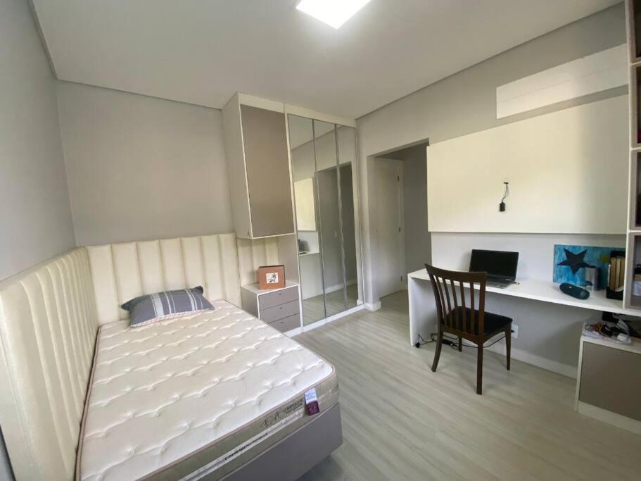 Linda Casa Stº Antônio de Lisboa