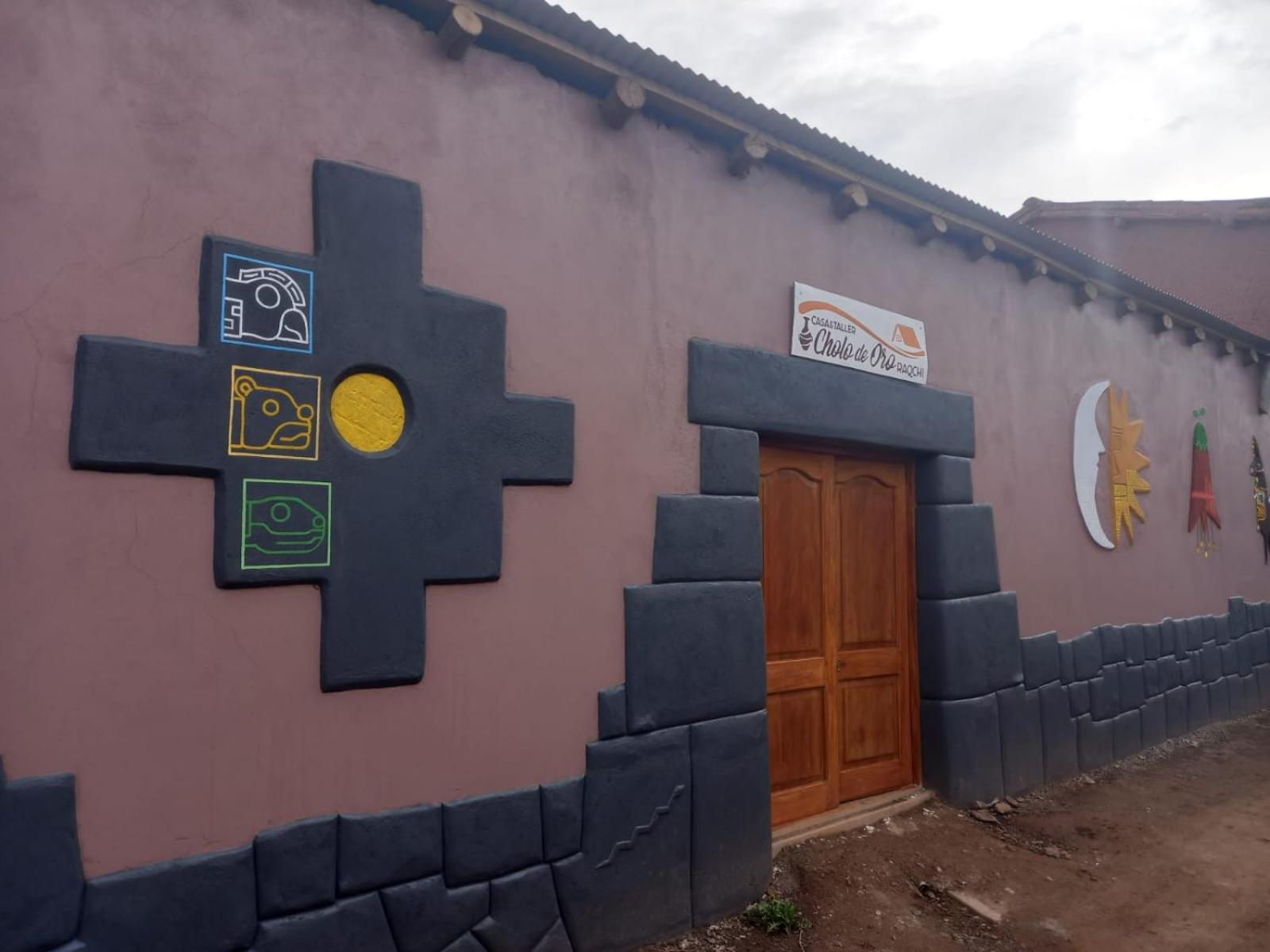 Casa Taller Cholo de Oro Raqchi view 2