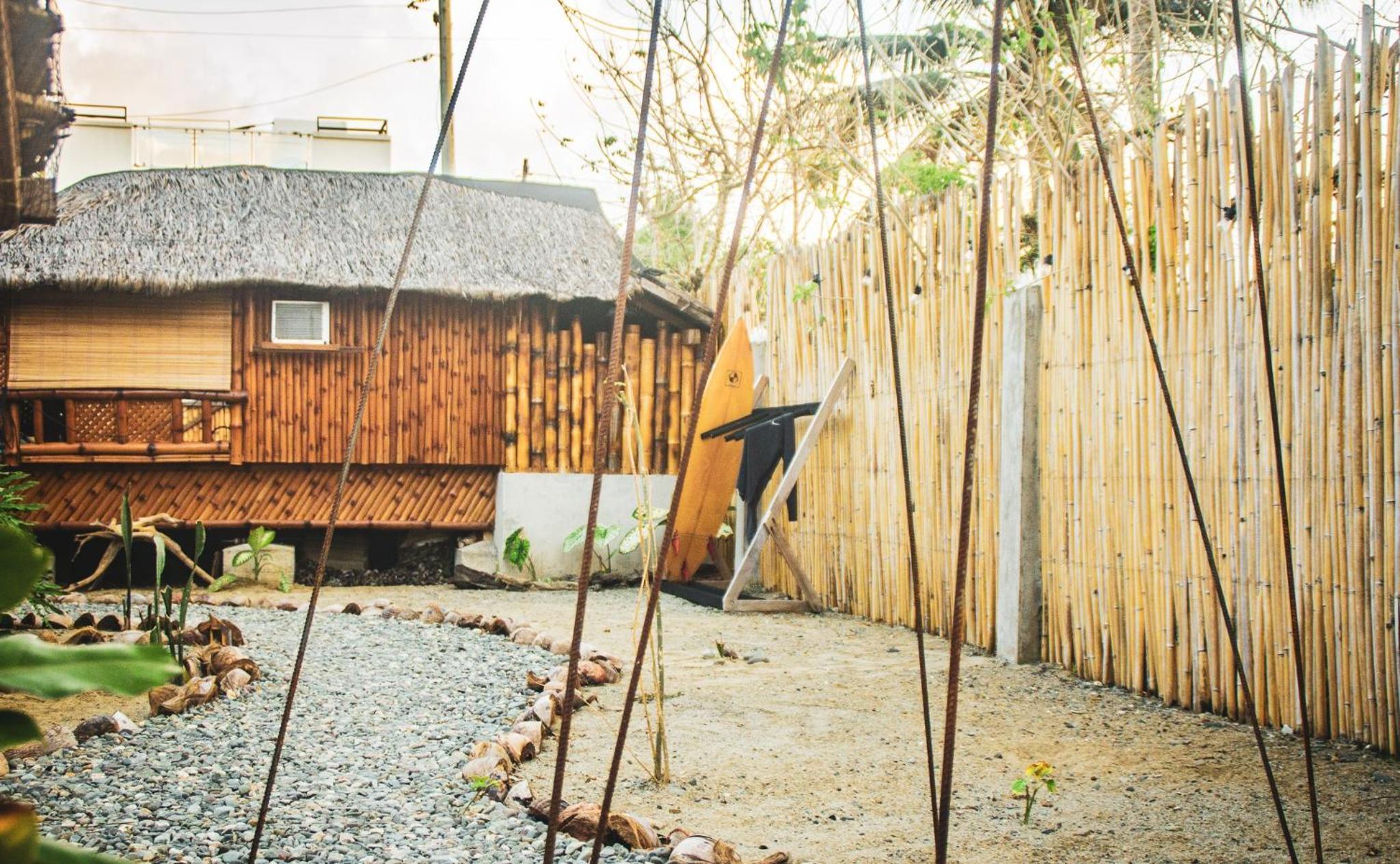 Duon Baler - Seconds from Sabang beach, your peaceful escape