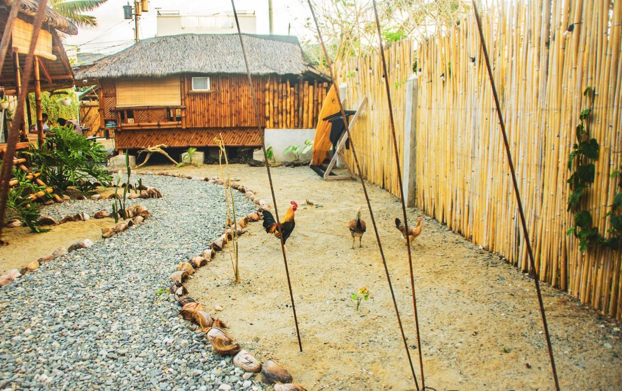 Duon Baler - Seconds from Sabang beach, your peaceful escape