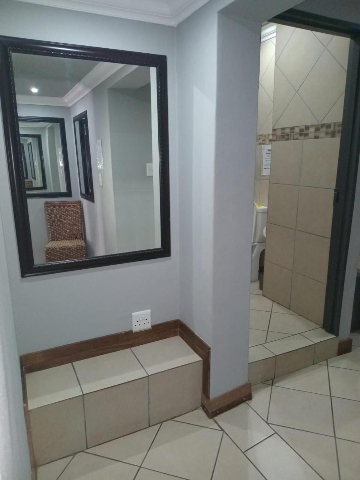Grand Central Guesthouse, photo 45