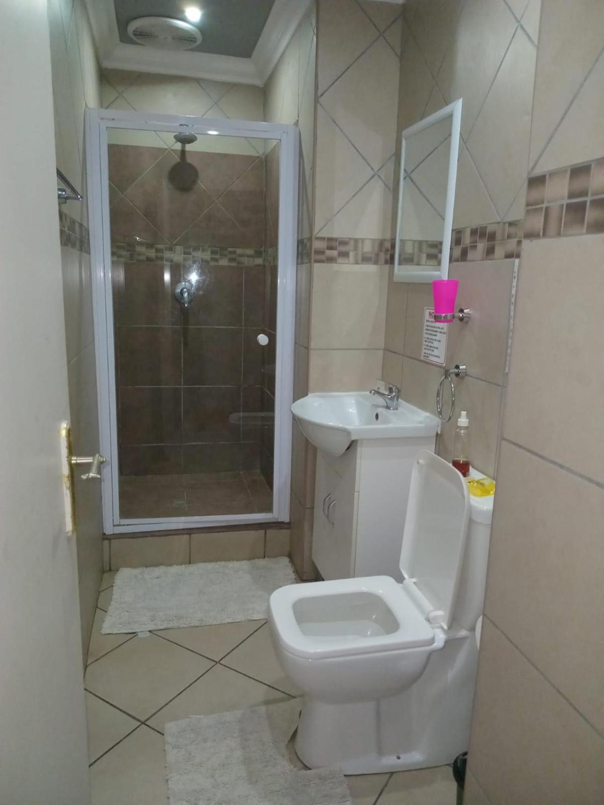 Grand Central Guesthouse, photo 48