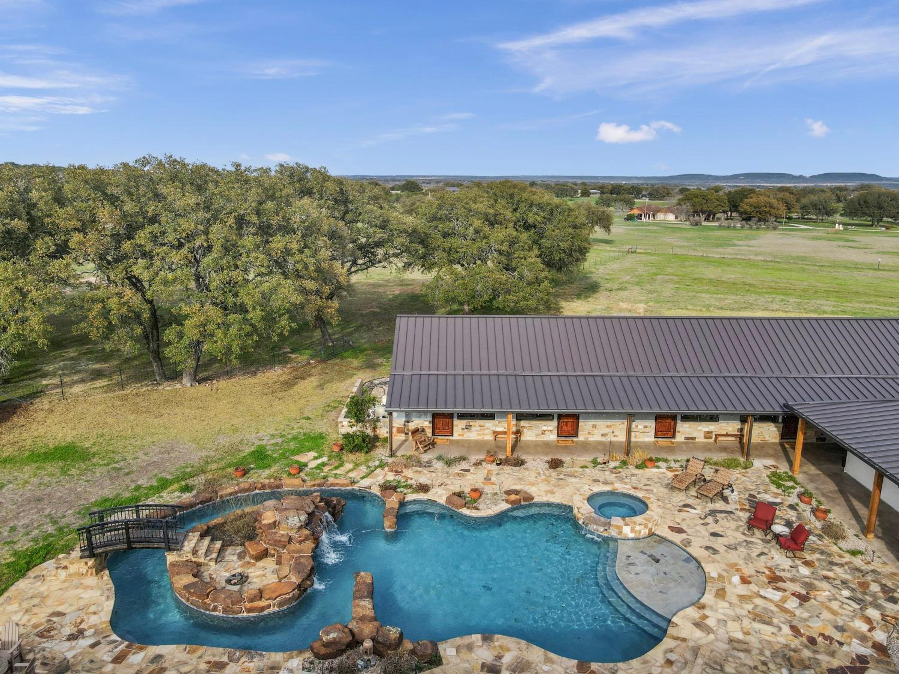 Bent Oak Highland Ranch and Concierge Services - Property Image 33