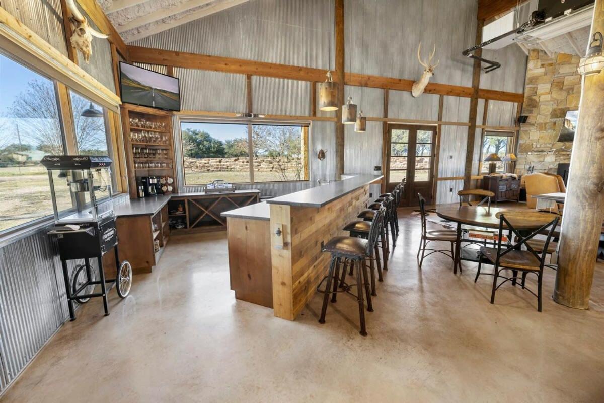 Bent Oak Highland Ranch and Concierge Services - Property Image 28