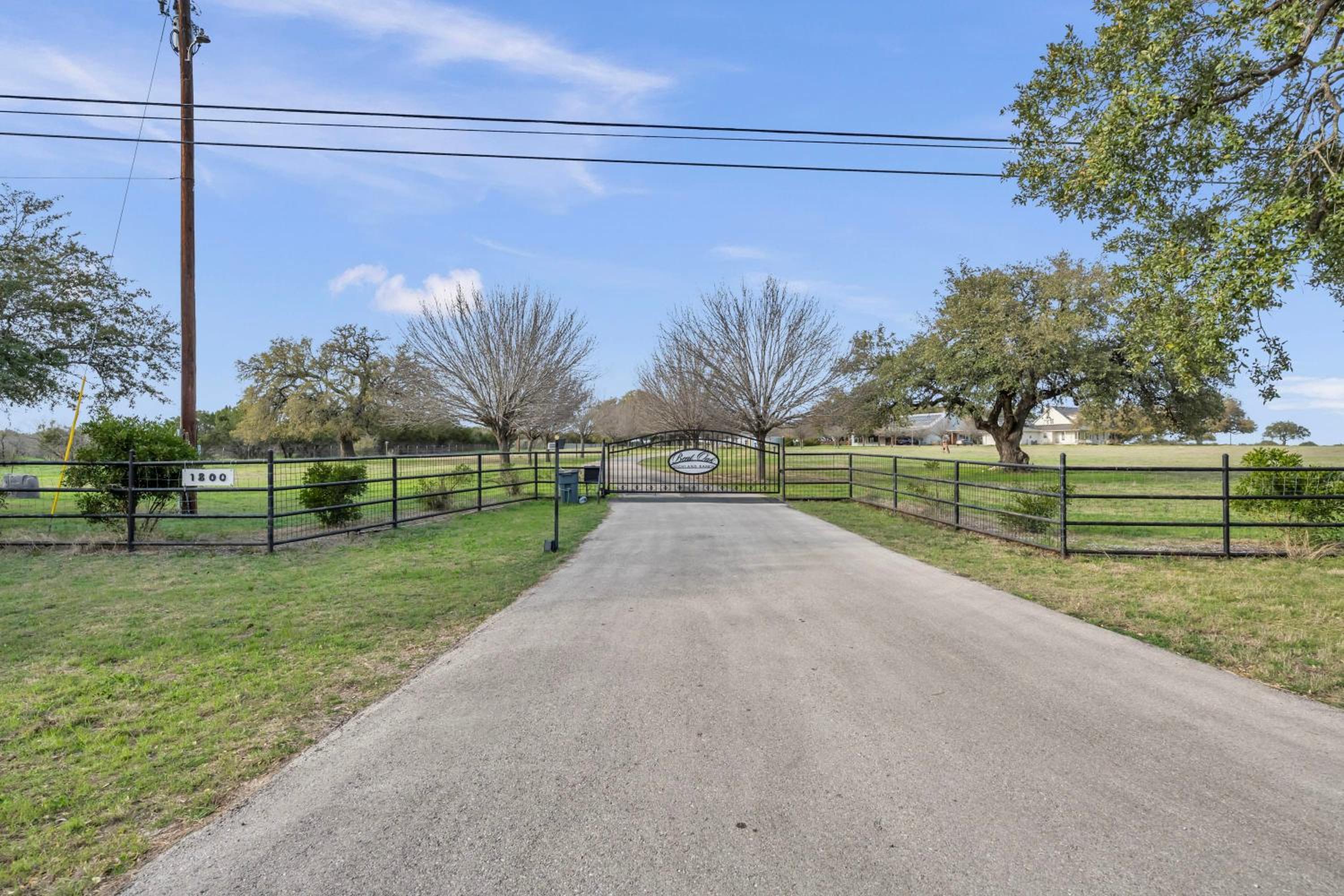 Bent Oak Highland Ranch and Concierge Services - Property Image 24