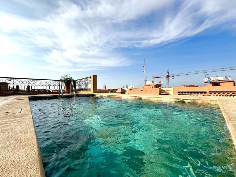 Piscine Guéliz Center Yoga view 4