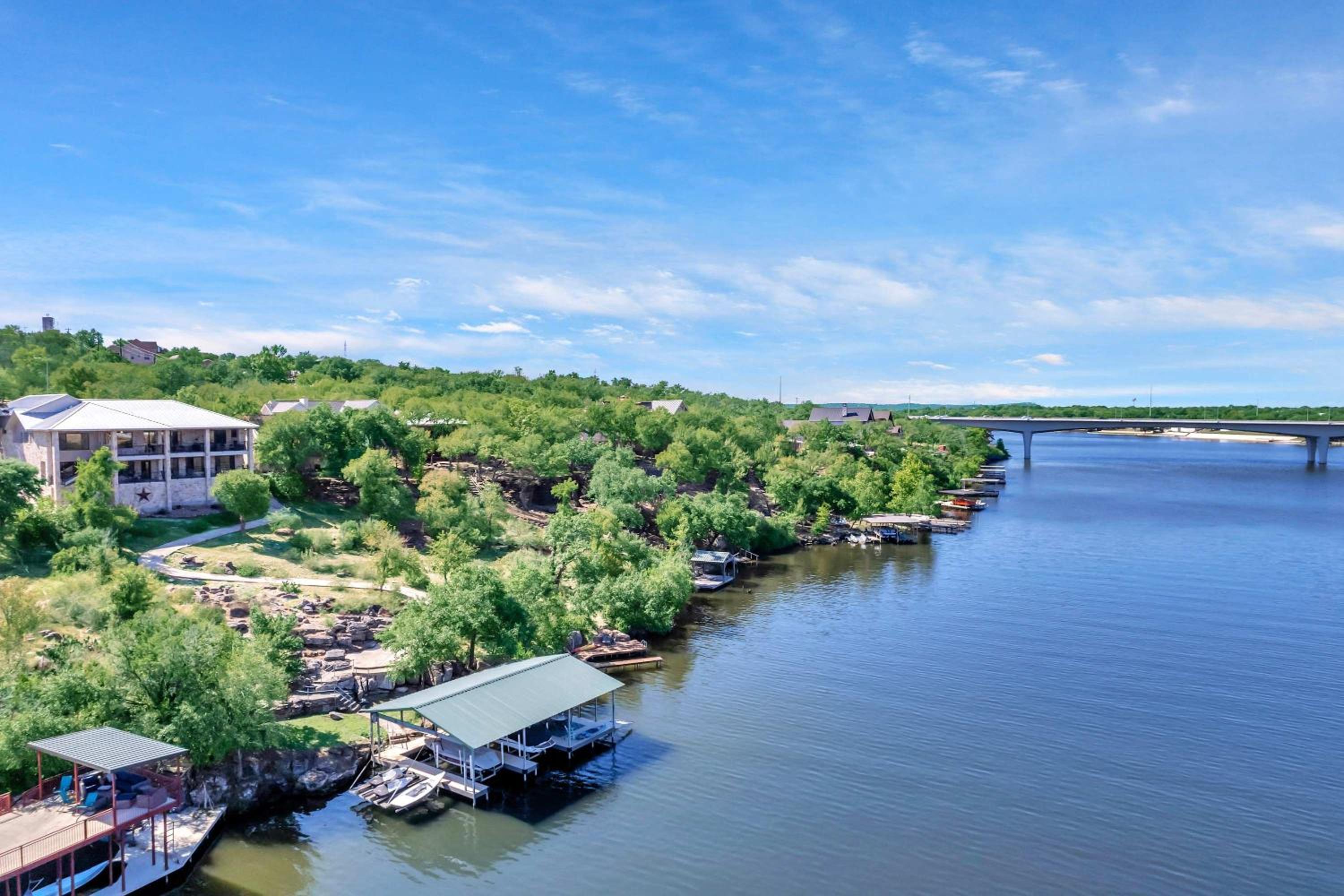 Lake Marble Falls on The Rocks and Concierge Service
