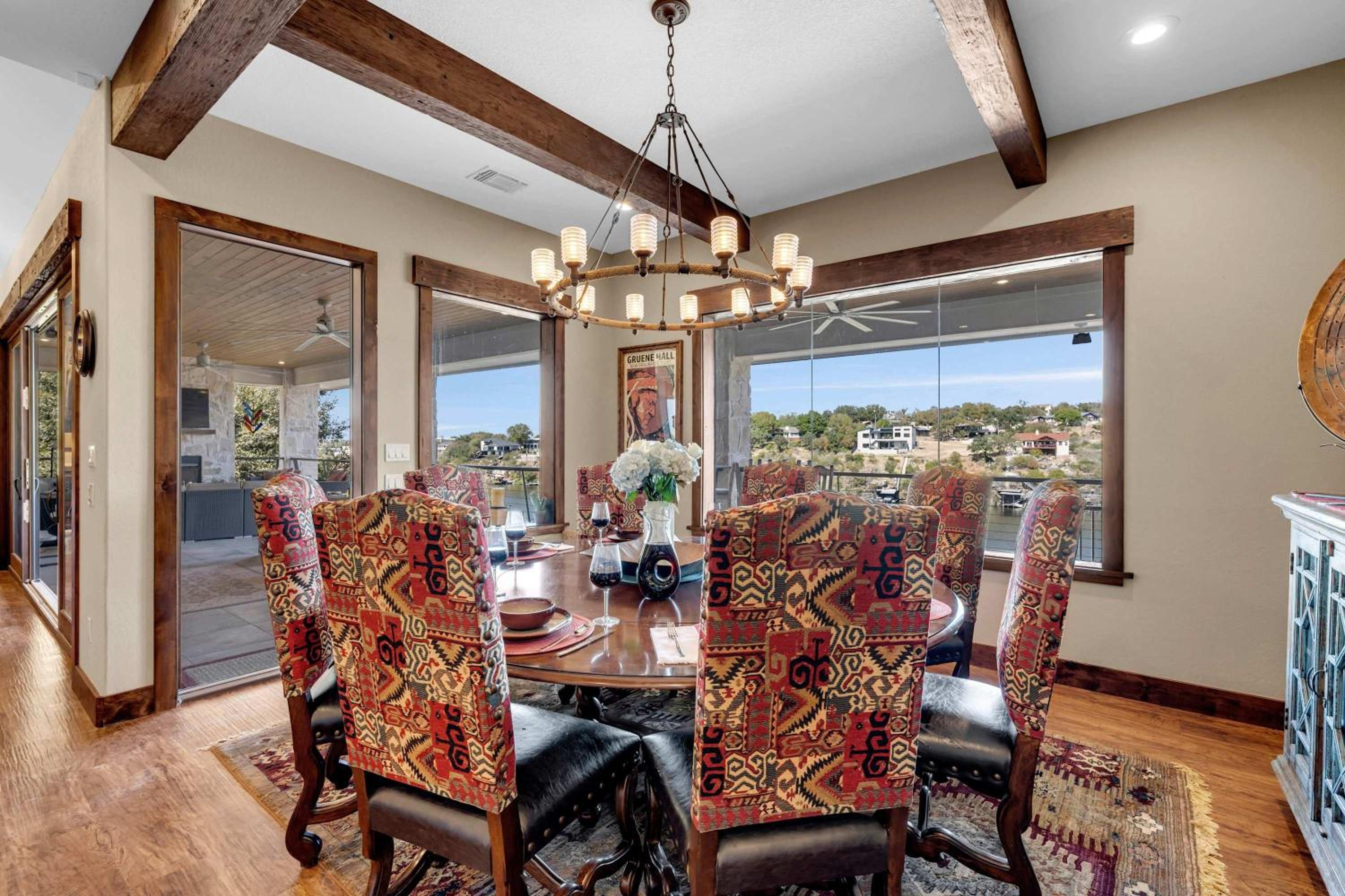 Lake Marble Falls on The Rocks and Concierge Service