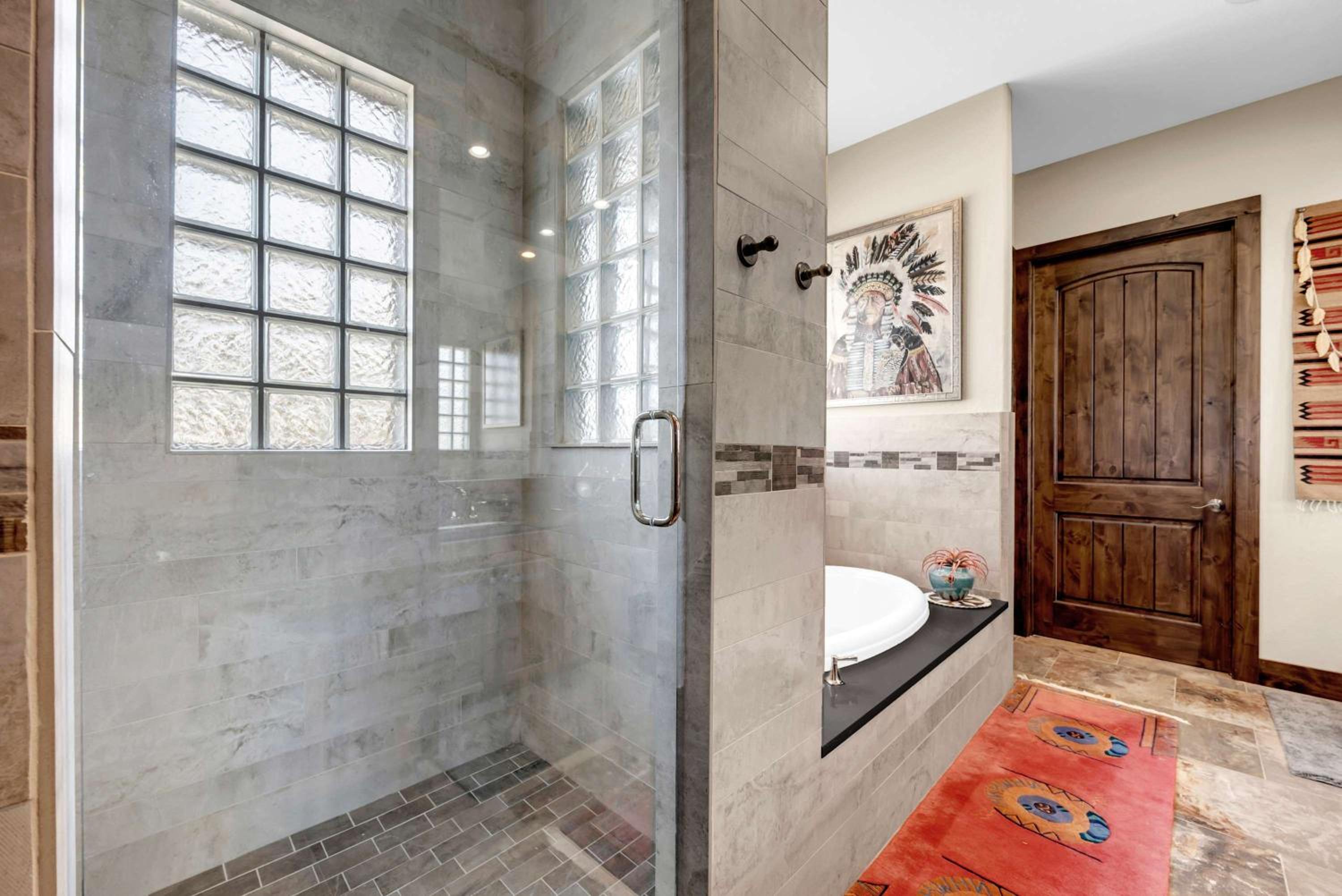 Lake Marble Falls on The Rocks and Concierge Service