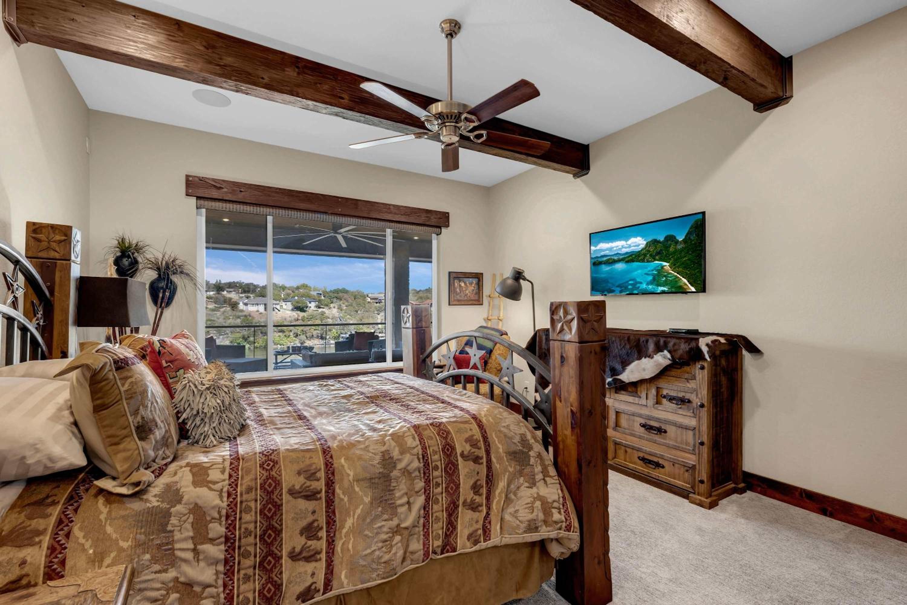 Lake Marble Falls on The Rocks and Concierge Service