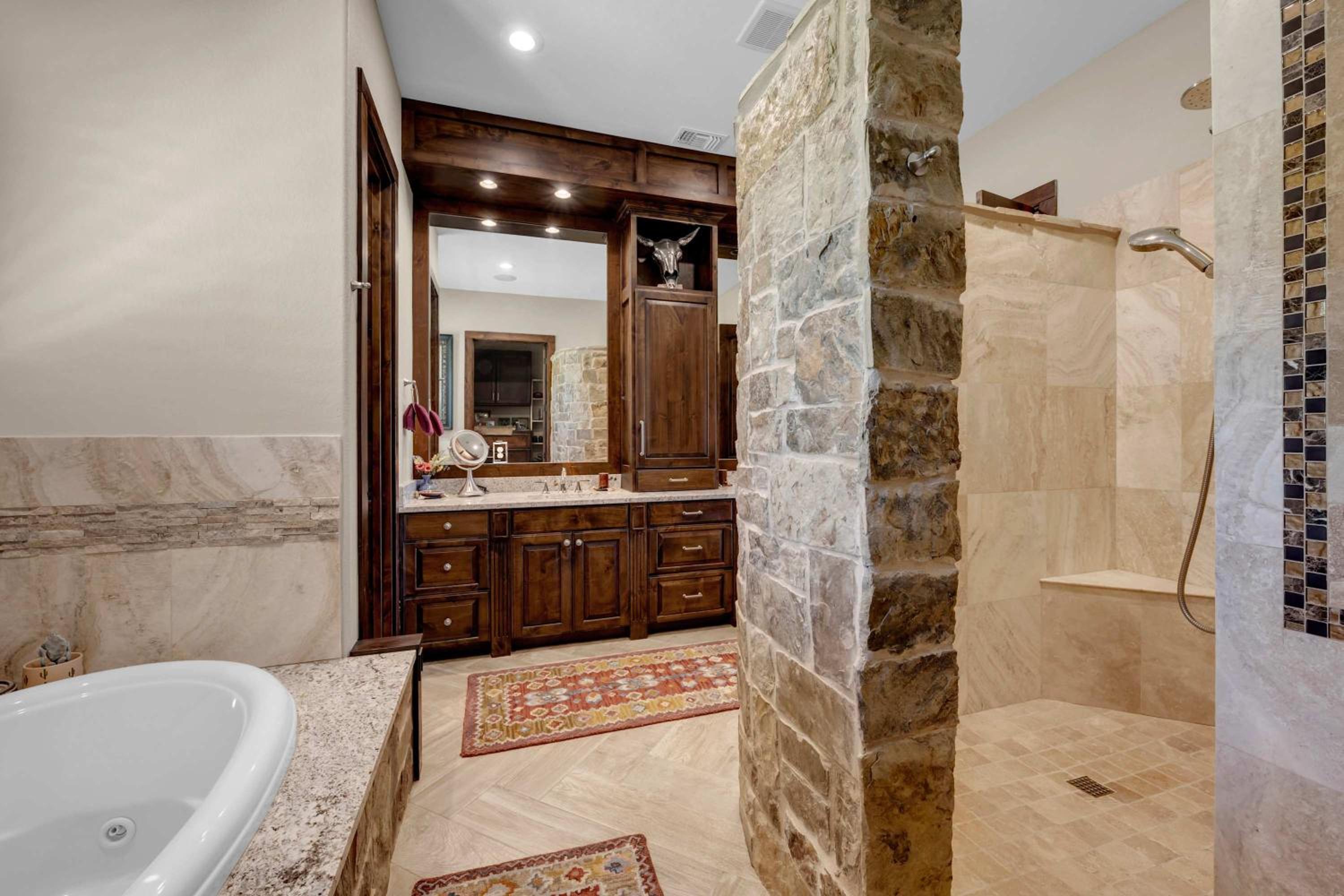 Lake Marble Falls on The Rocks and Concierge Service