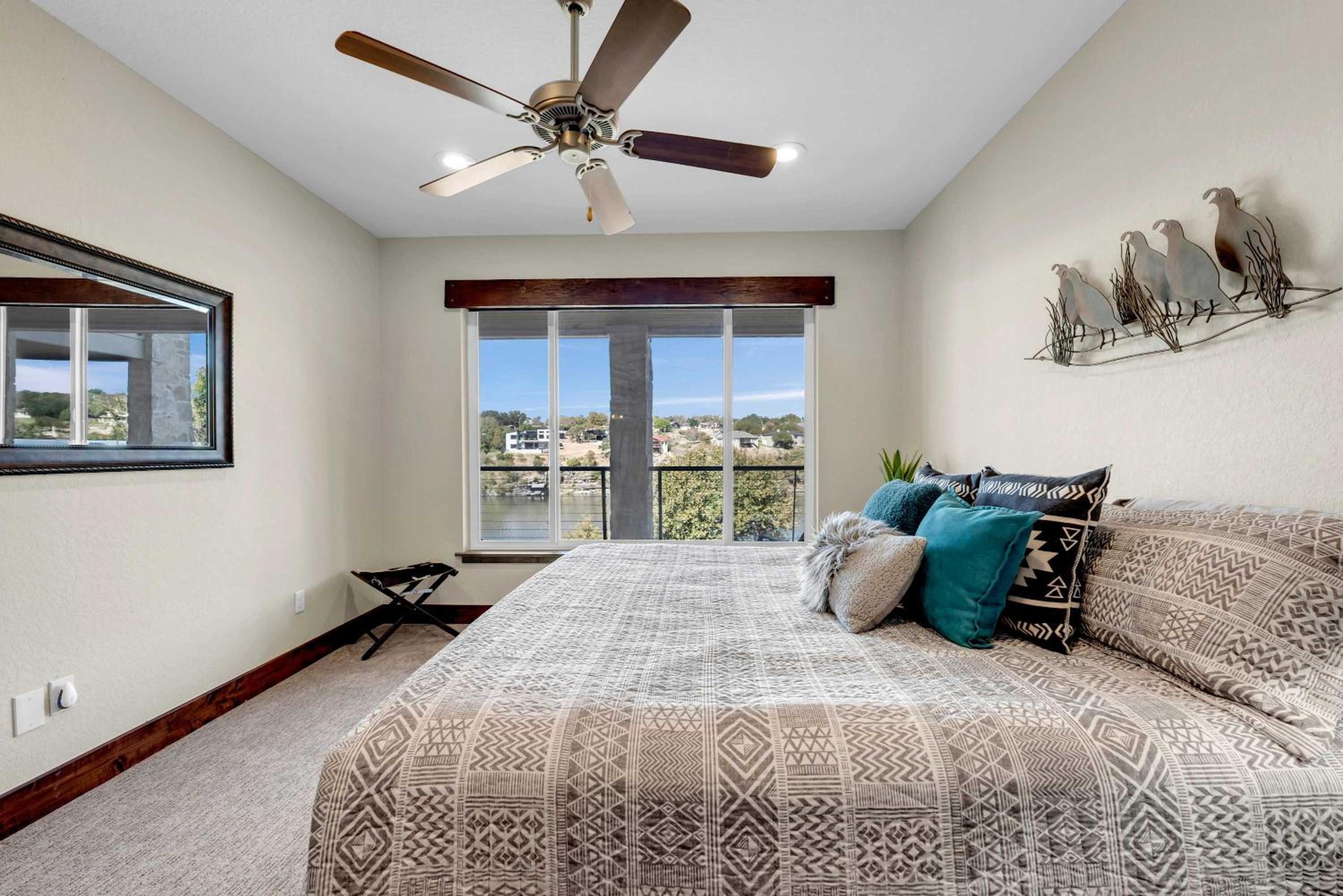 Lake Marble Falls on The Rocks and Concierge Service