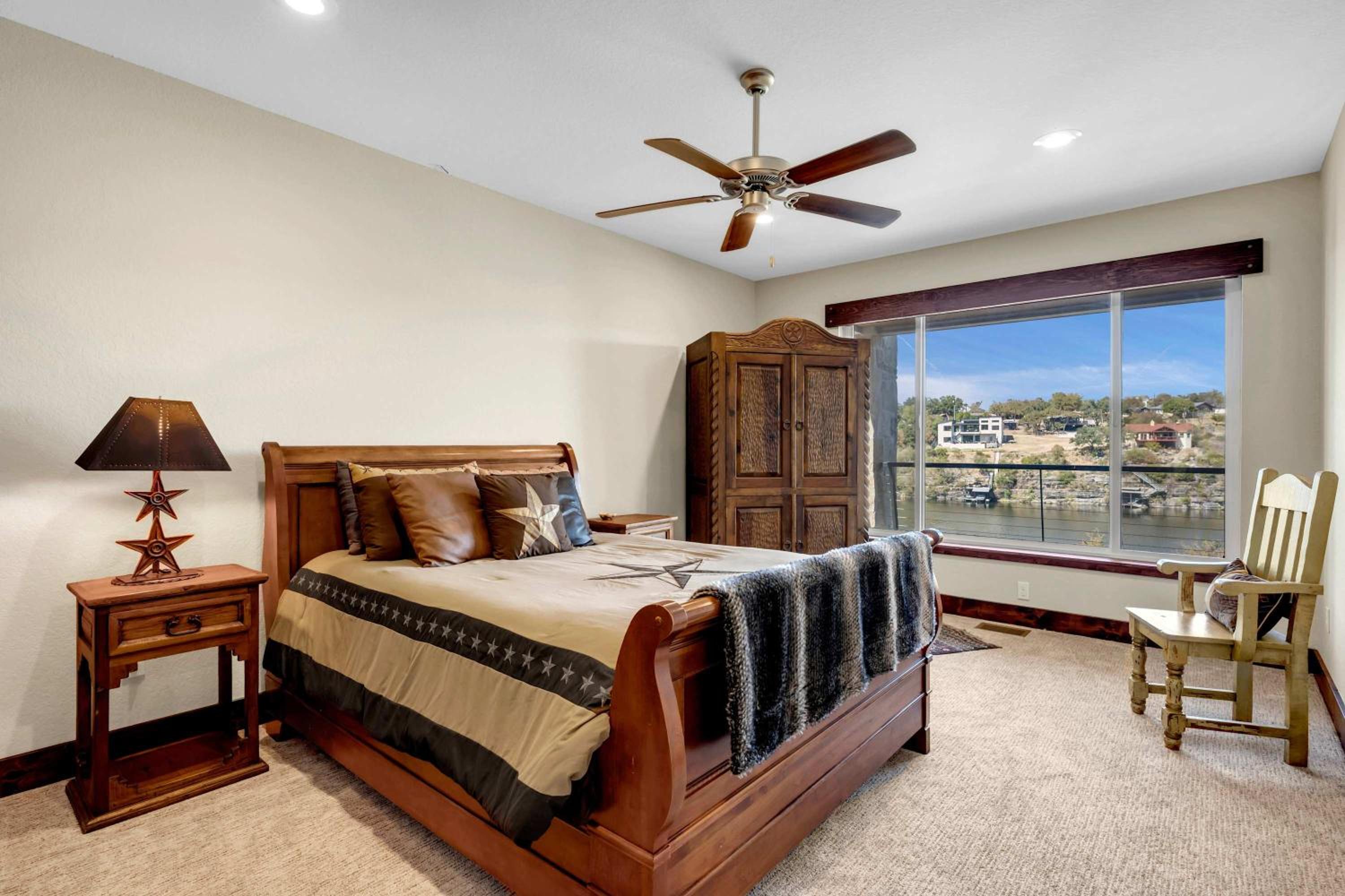 Lake Marble Falls on The Rocks and Concierge Service