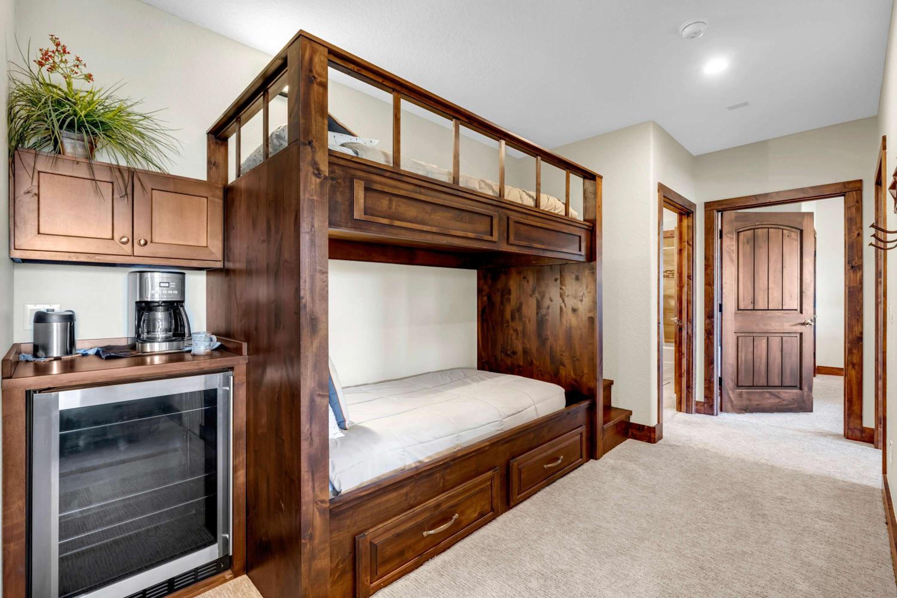 Lake Marble Falls on The Rocks and Concierge Service