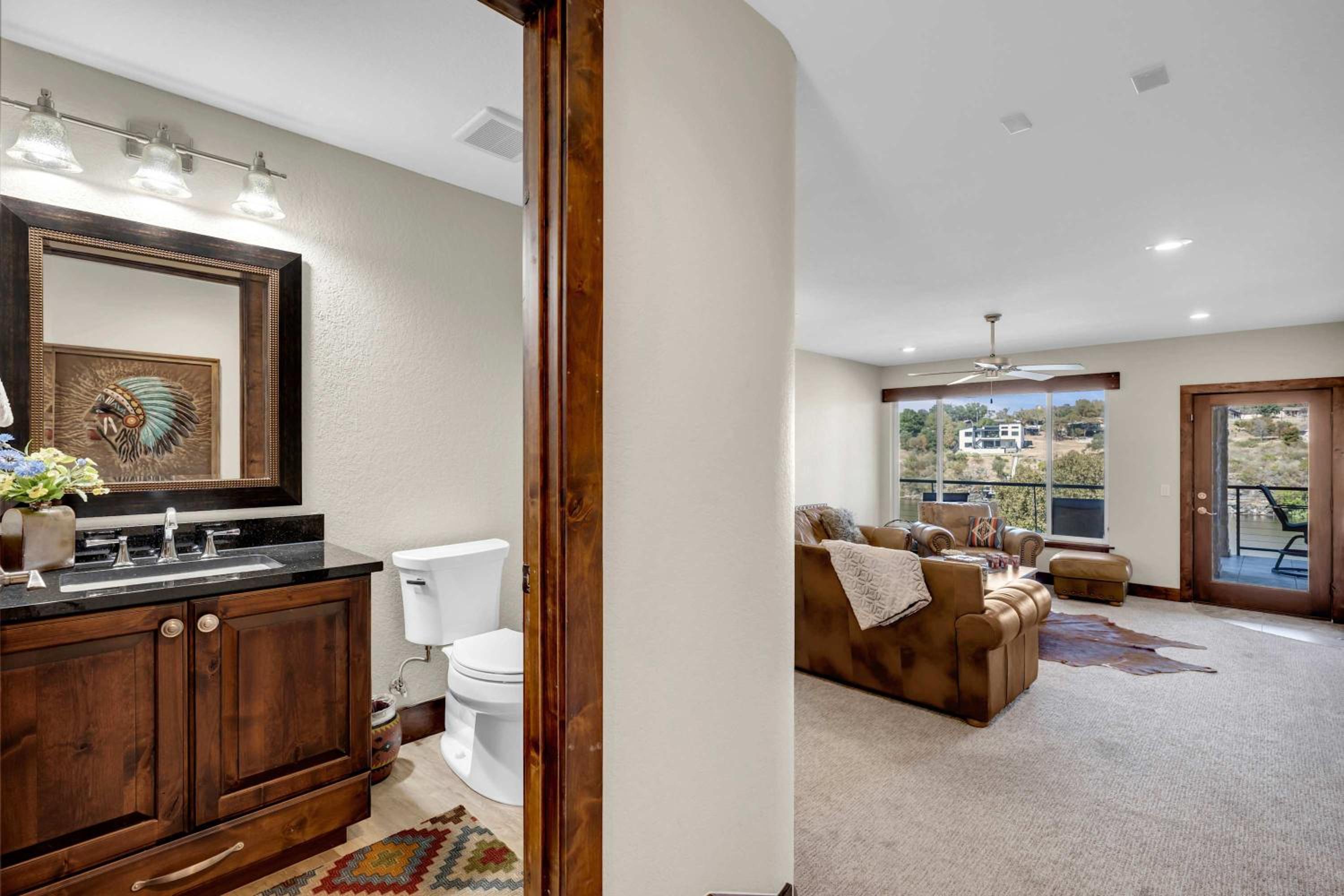 Lake Marble Falls on The Rocks and Concierge Service