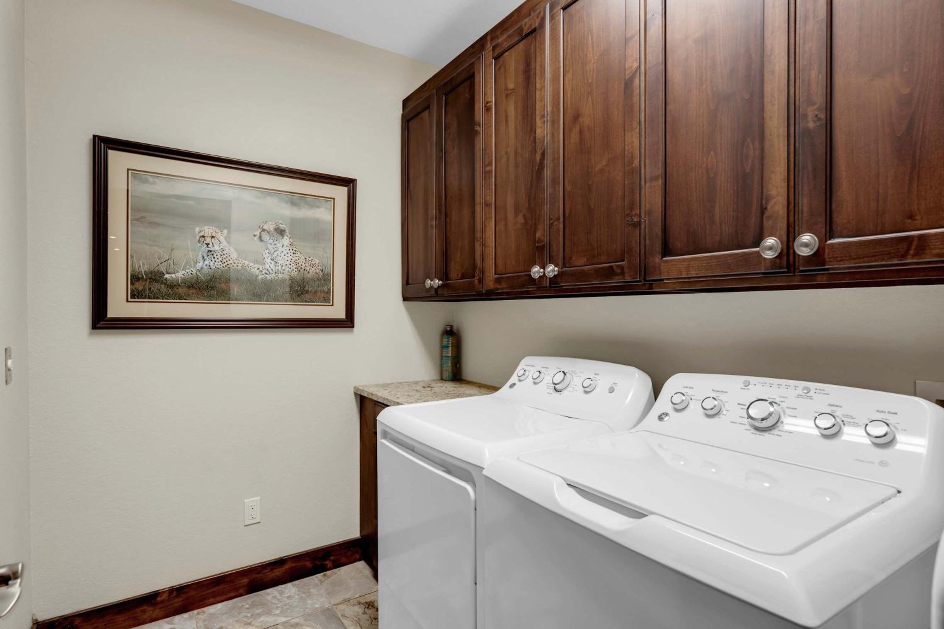 Lake Marble Falls on The Rocks and Concierge Service