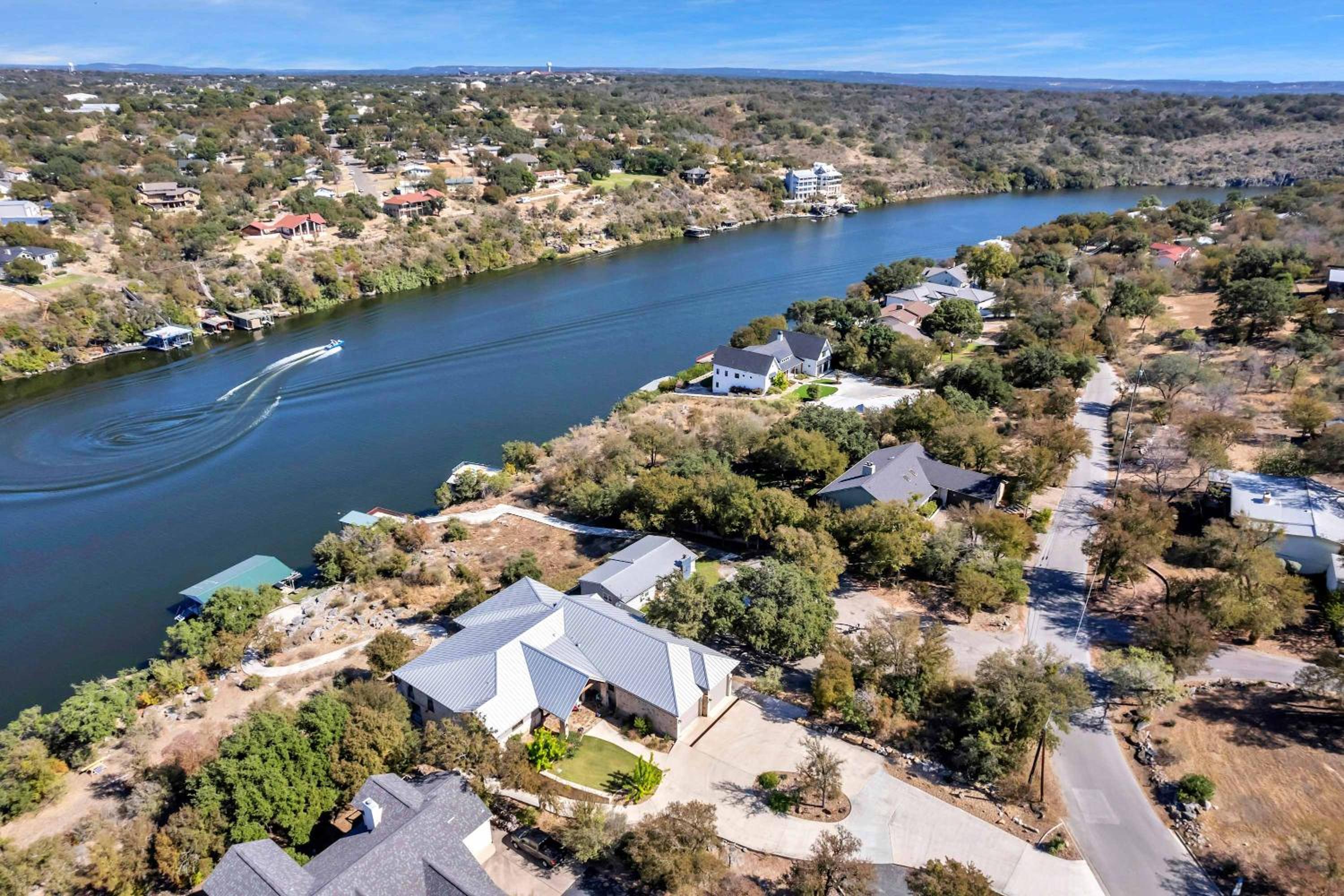 Lake Marble Falls on The Rocks and Concierge Service
