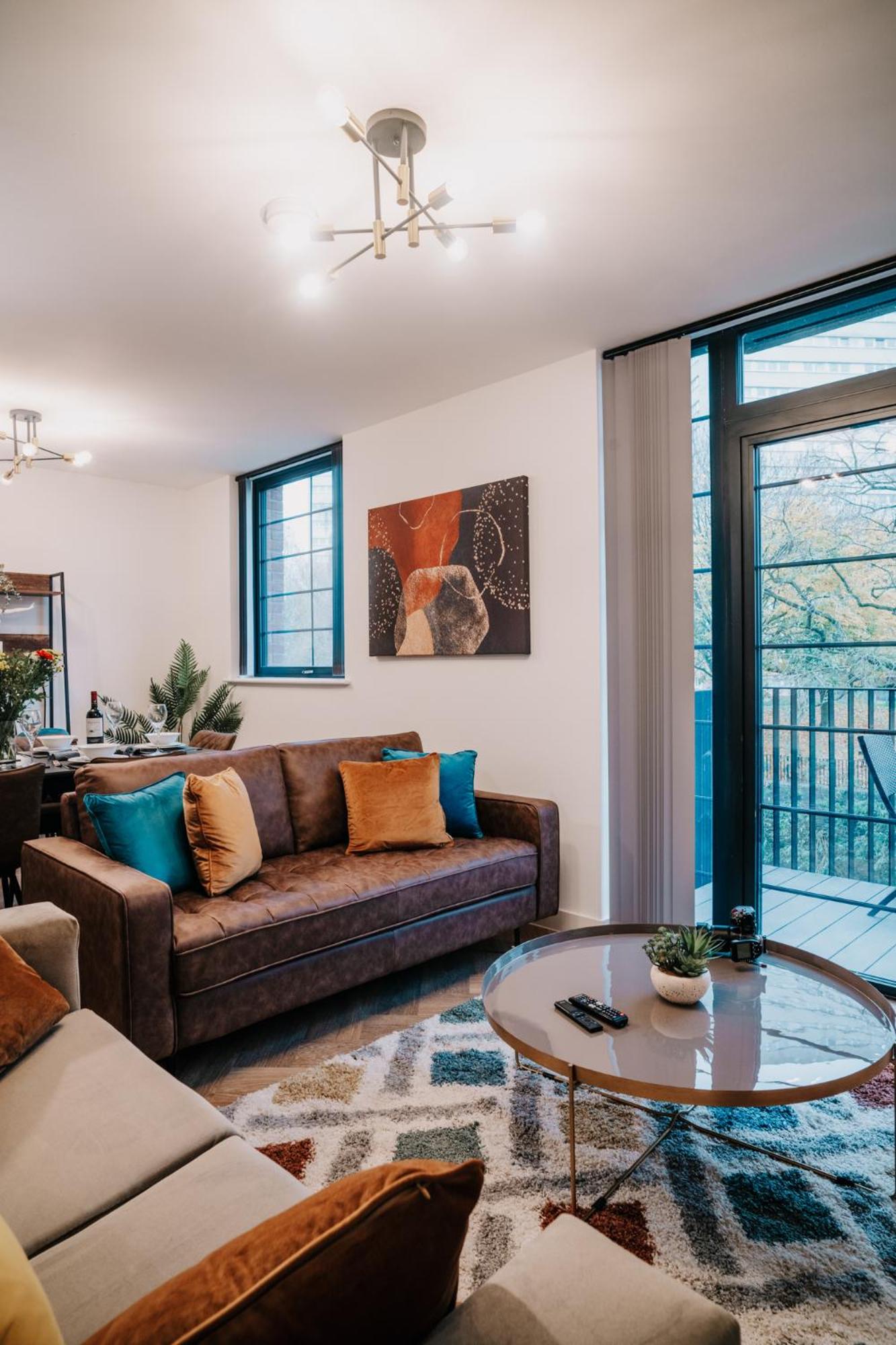 Lockside Apartment 24 view 5