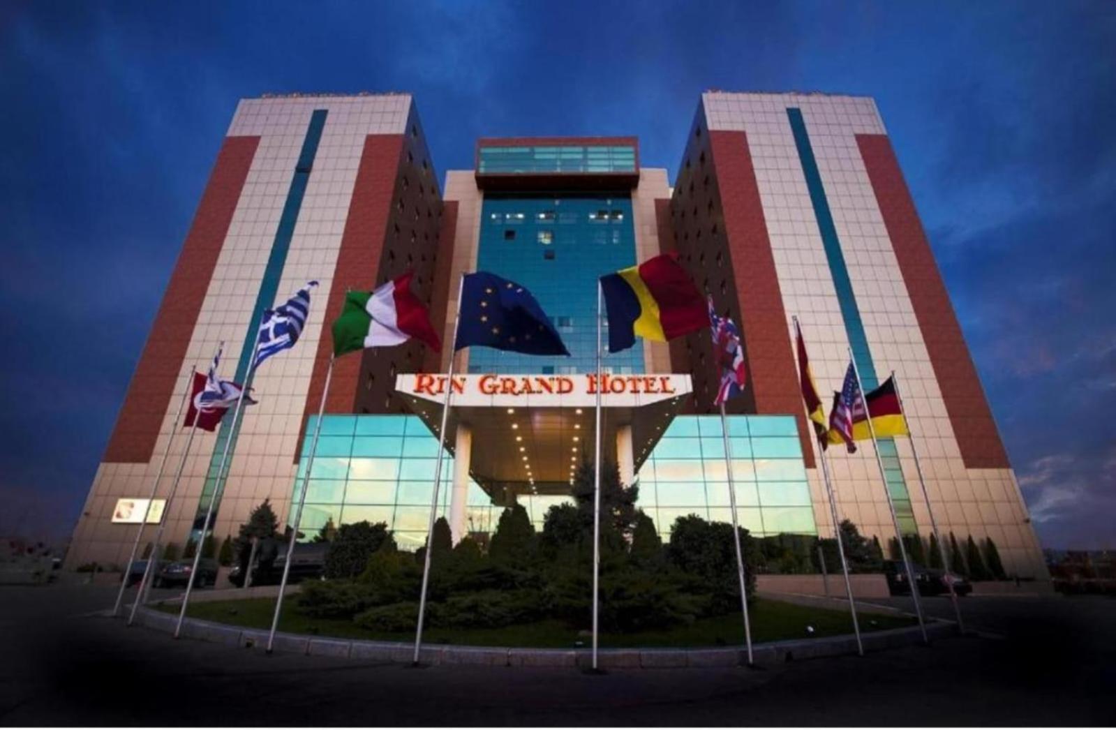 Hotel Love Room - Image 1