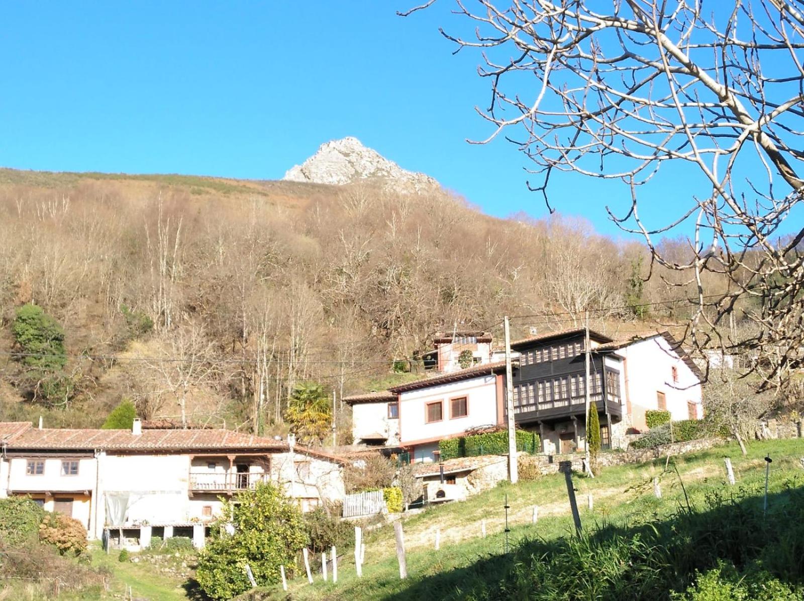 Casa Tenada view 3