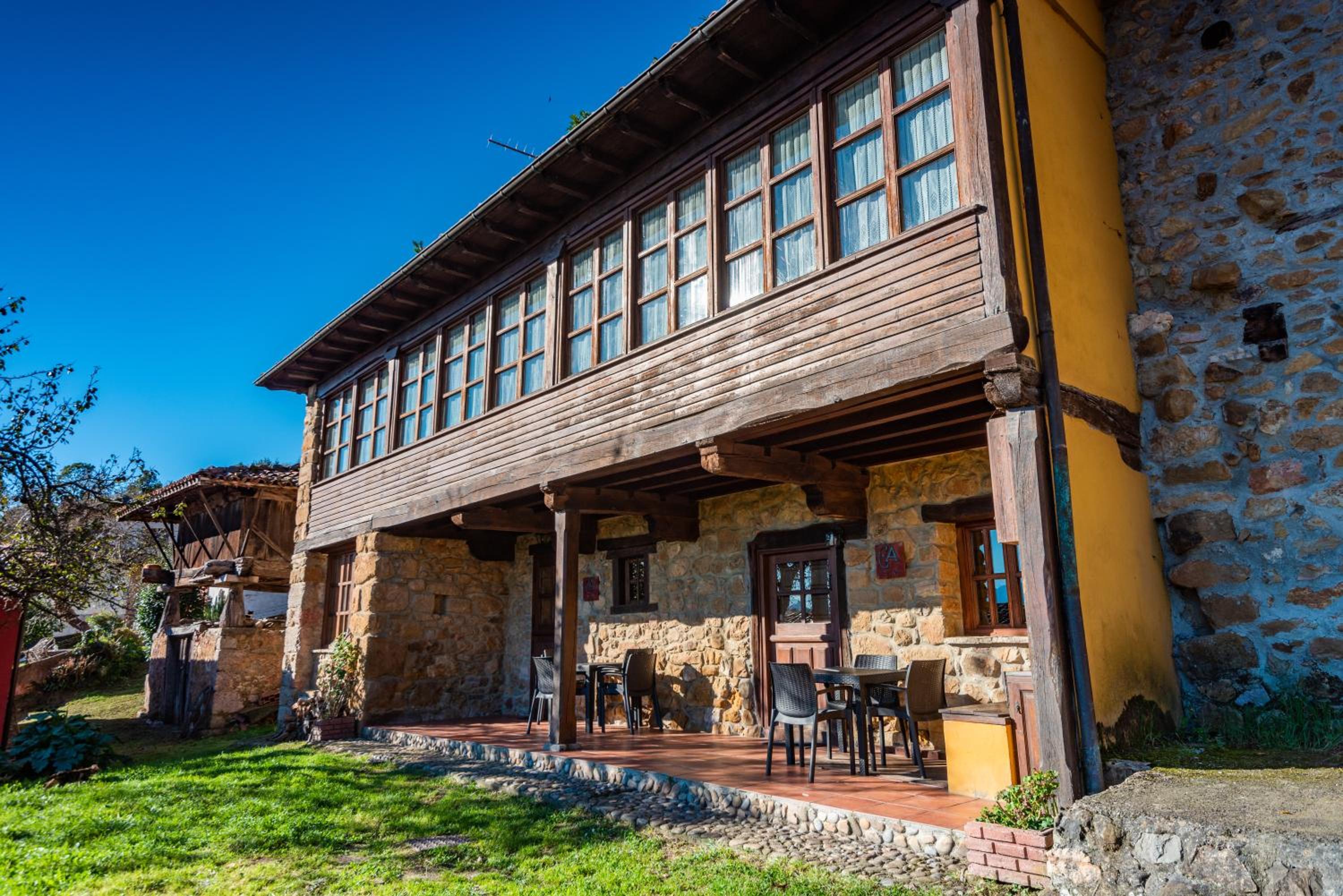 Casa Tenada view 4