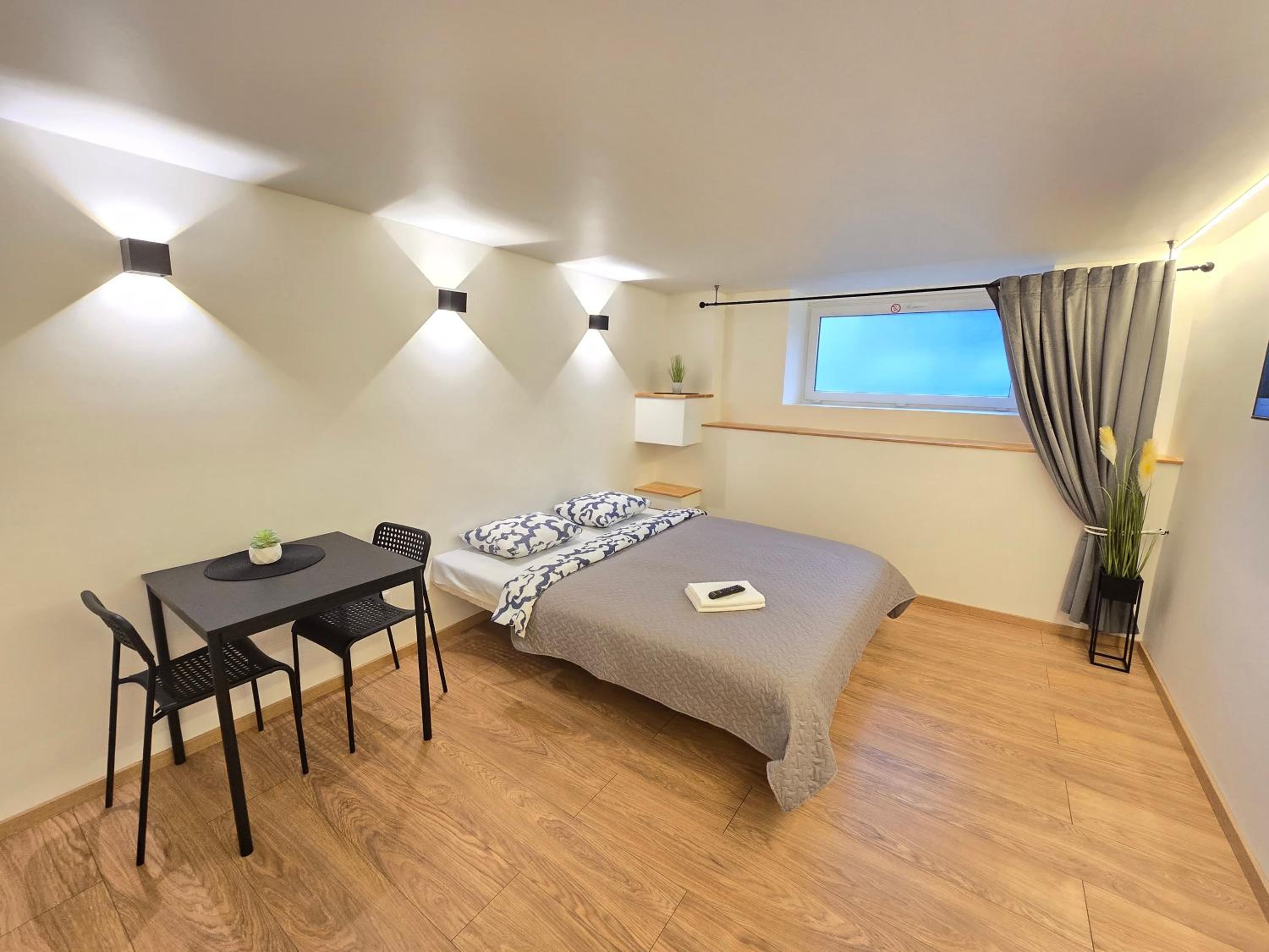 T8 Studio apartment