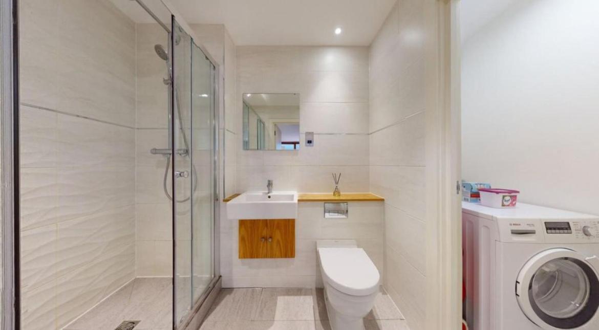 Modern Apartment near Regents Park