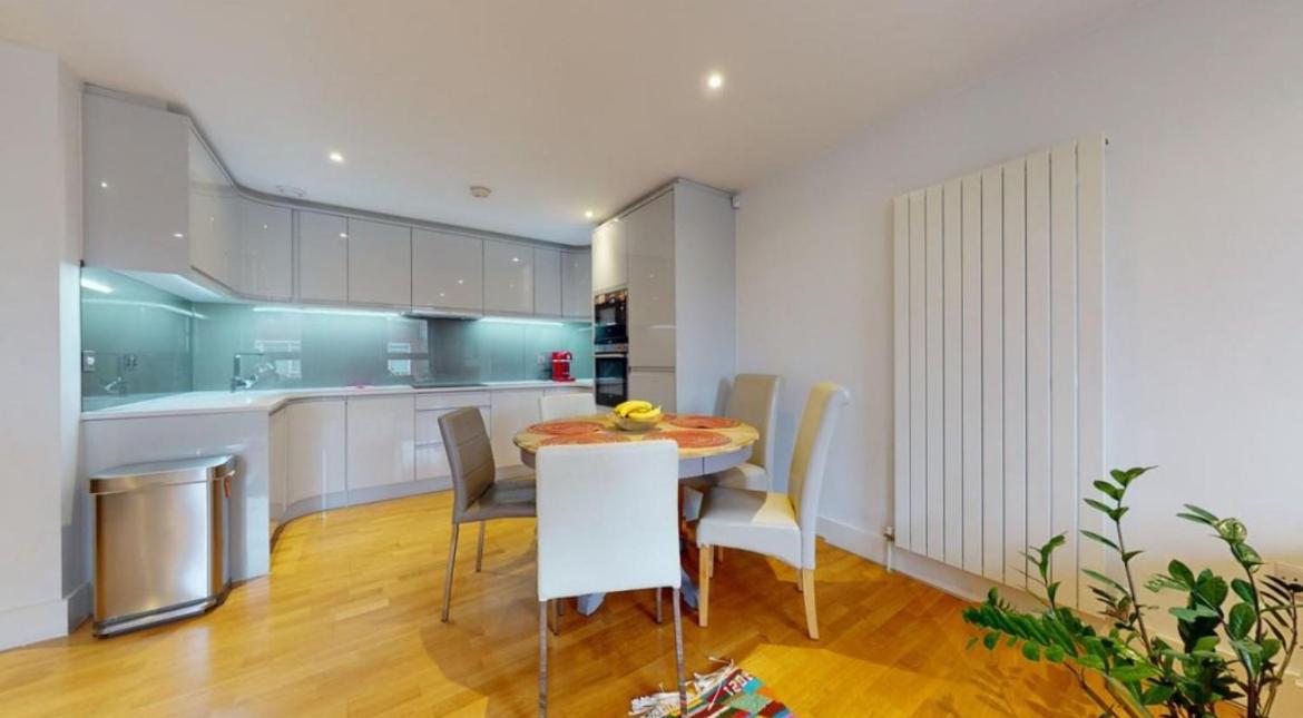 Modern Apartment near Regents Park