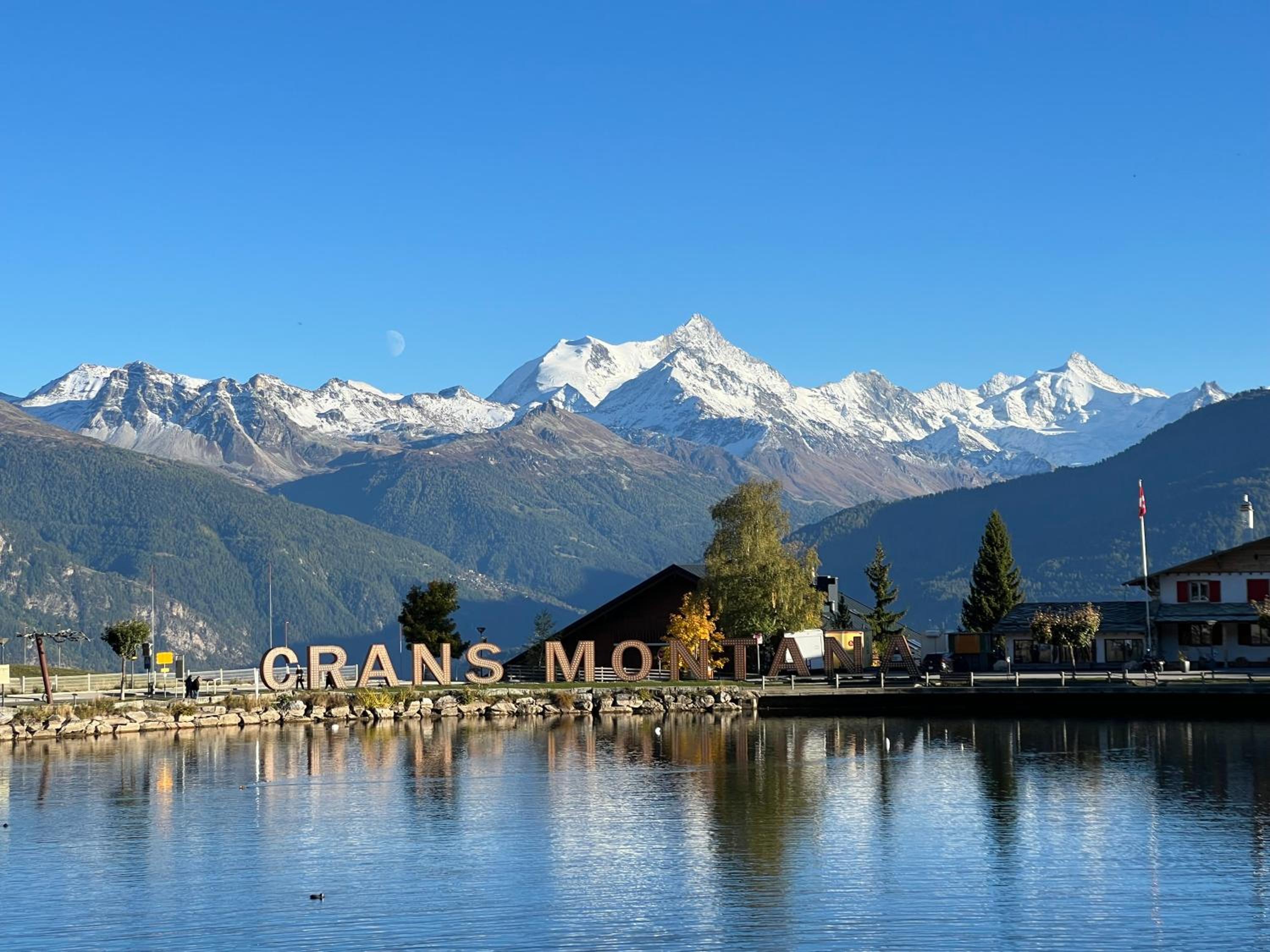 Résidence Robin des Bois, Crans-Montana, luxueux appartement avec vue imprenable