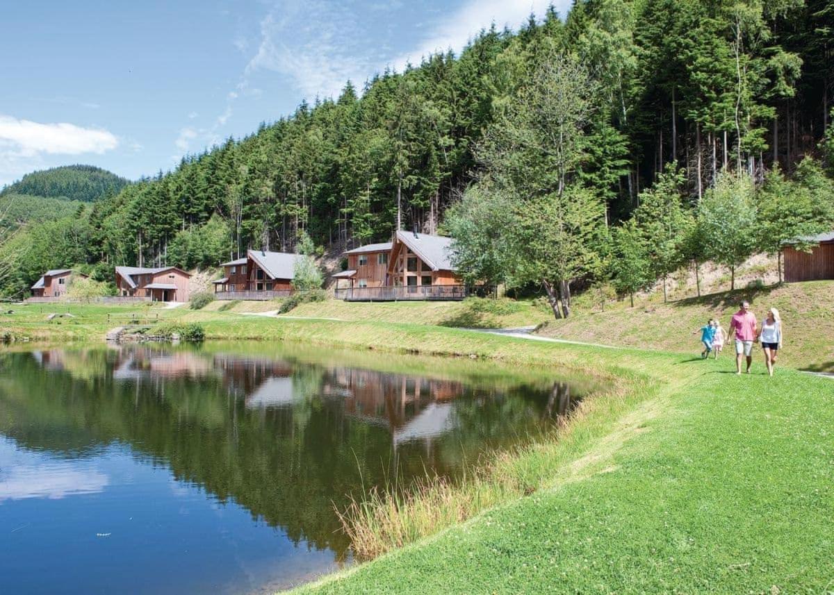 Llangollen Vacations - Penvale Lakes Lodges - Property Image 1