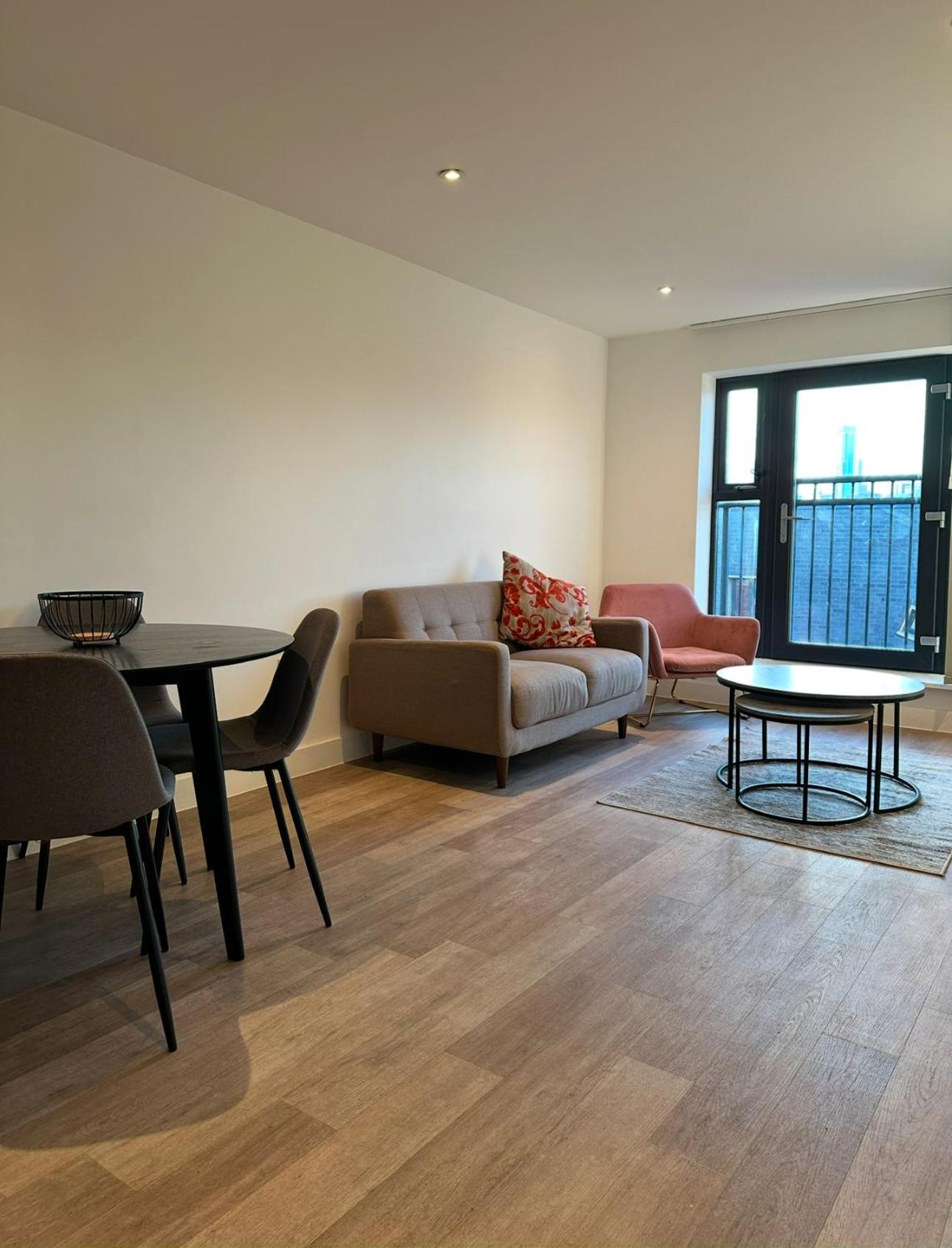 Birmingham City Centre Apartments - Digbeth