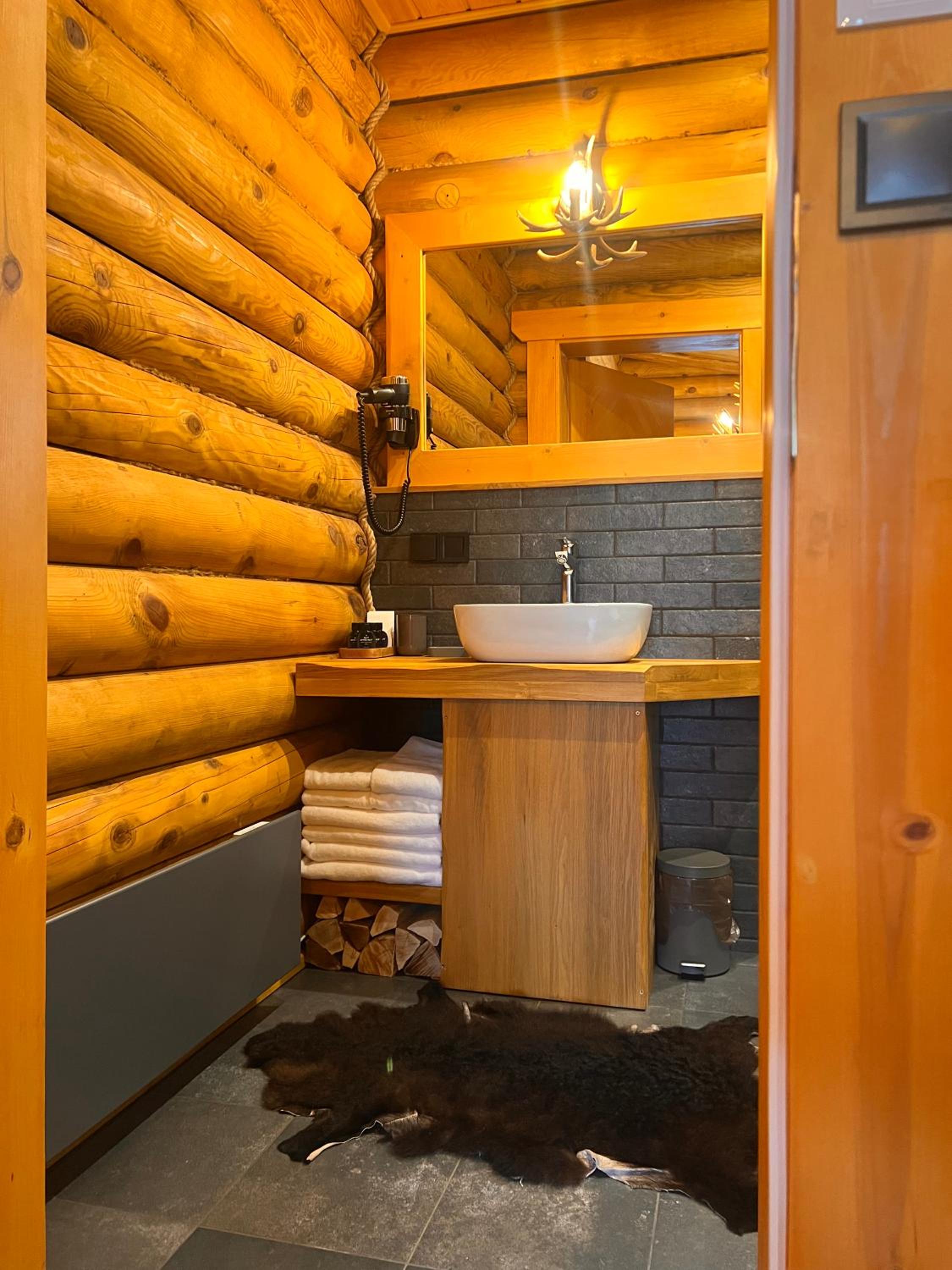 Kare Luxury Chalets