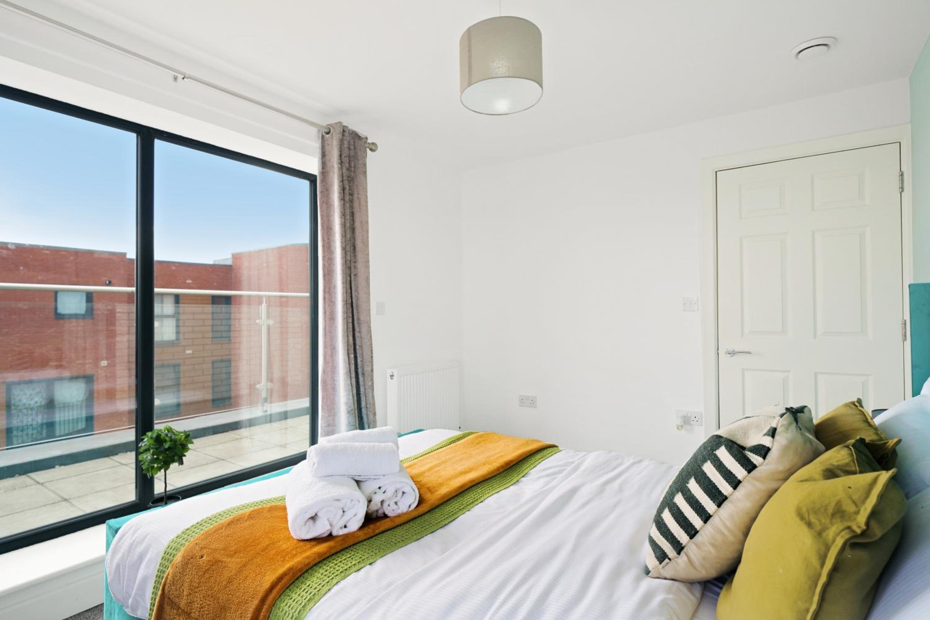 One and Two Bed Apartments Slough near Heathrow