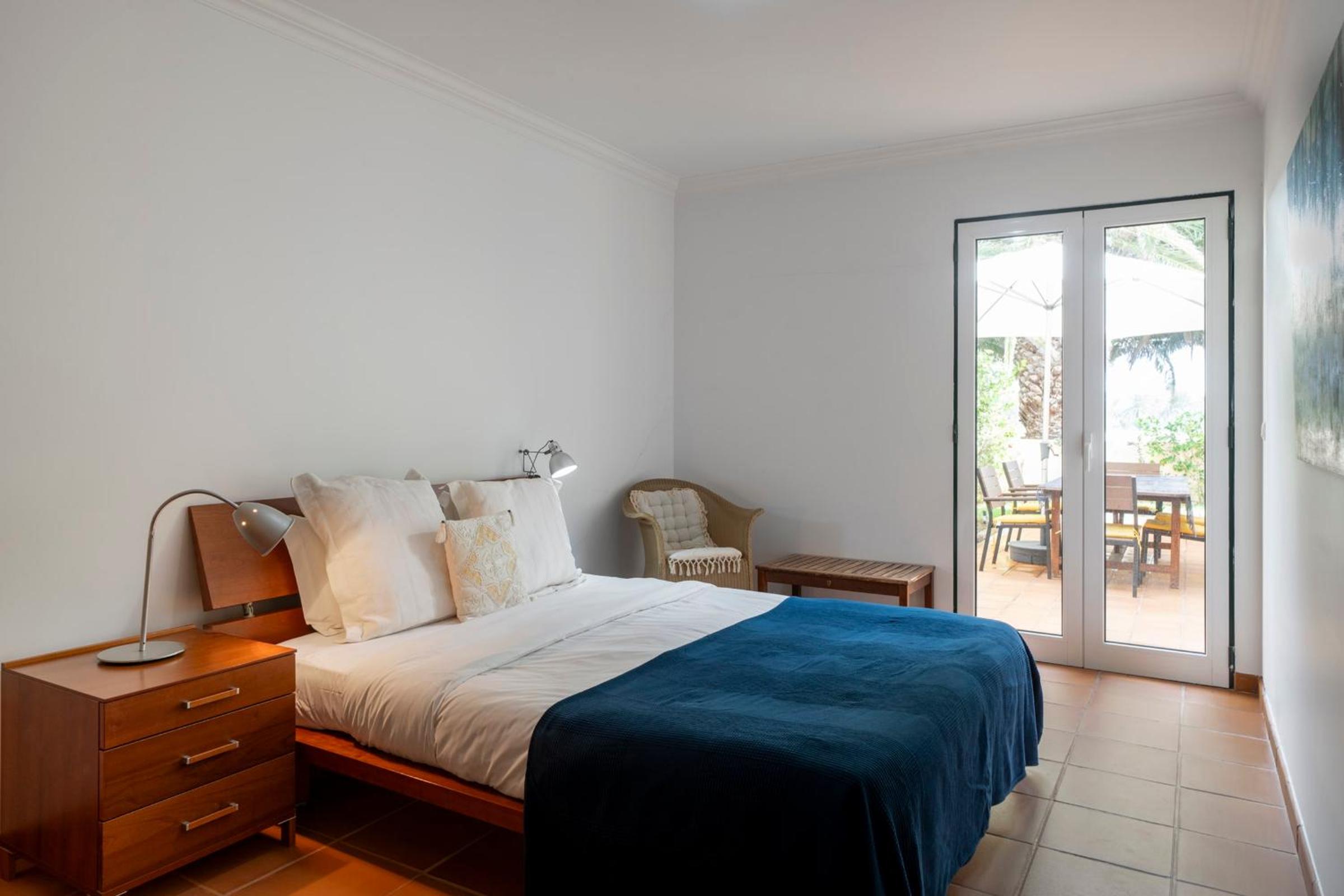Casa do Ribeiro Salgado II by An Island Apart view 4