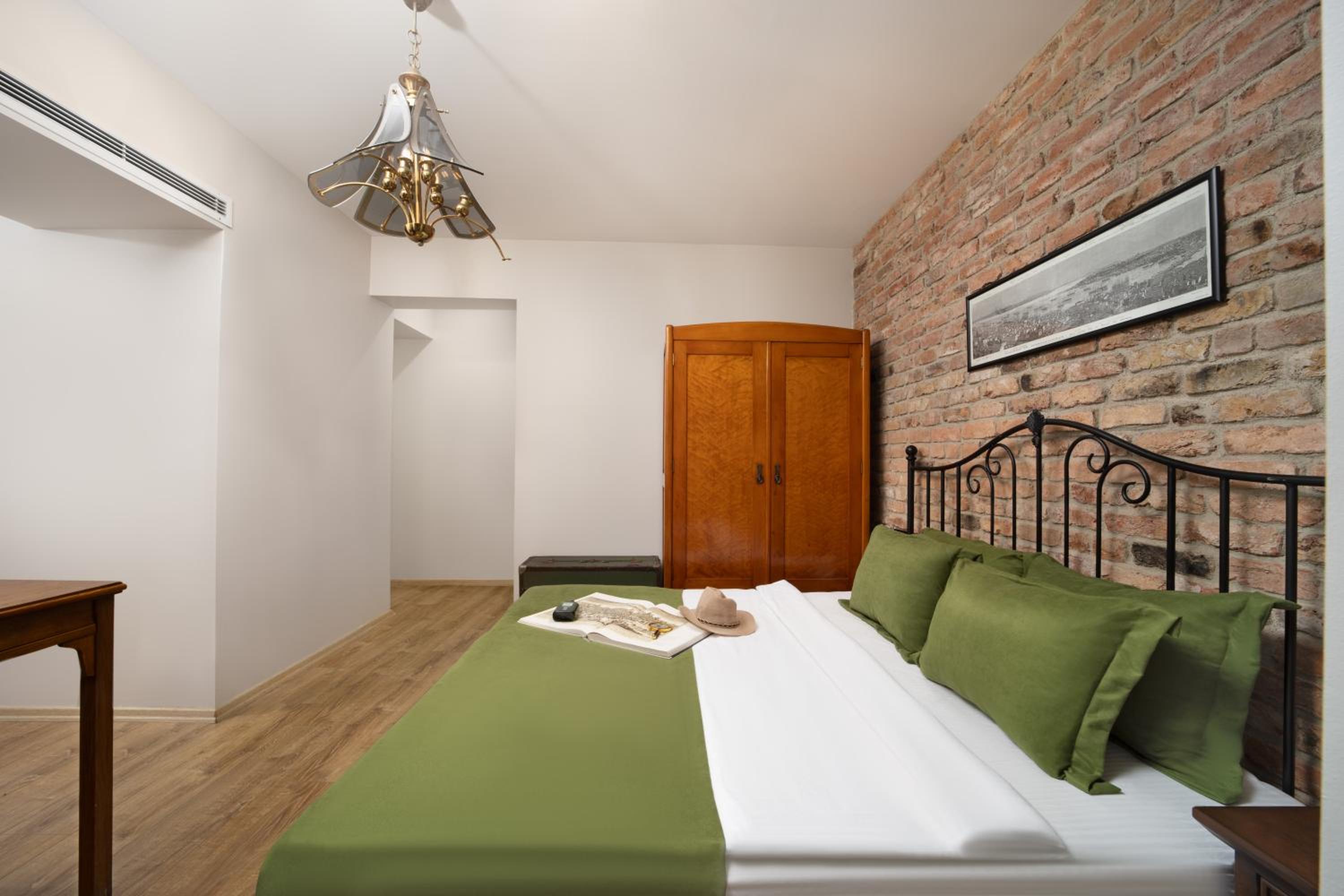 Sanatlar Oteli Galata - Image 169