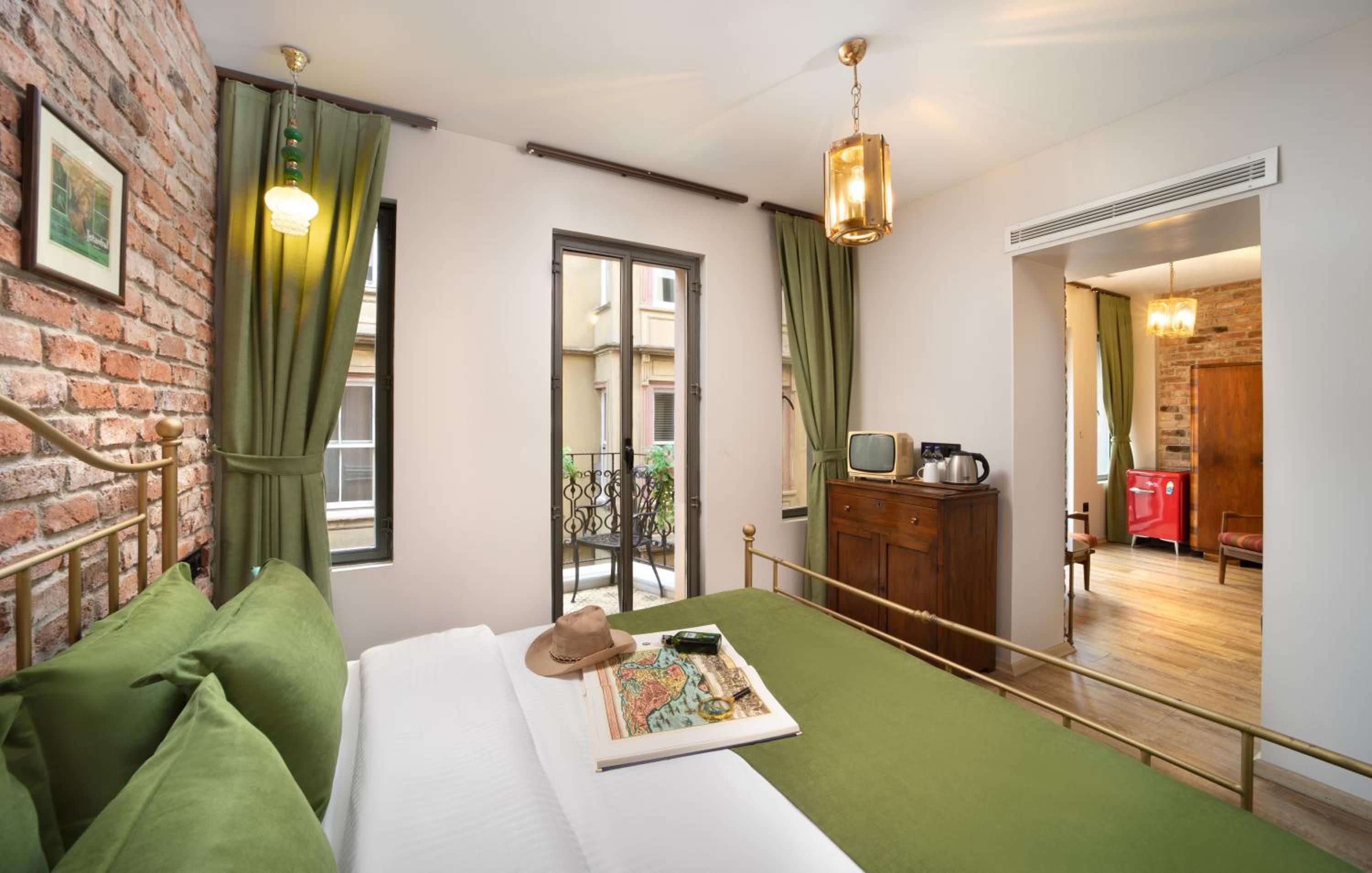 Sanatlar Oteli Galata - Image 191