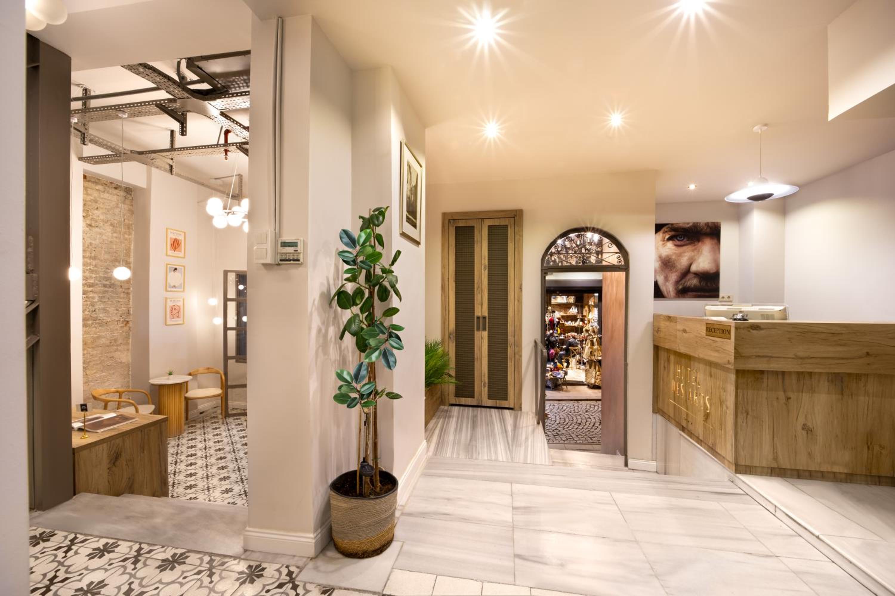 Sanatlar Oteli Galata - Image 111