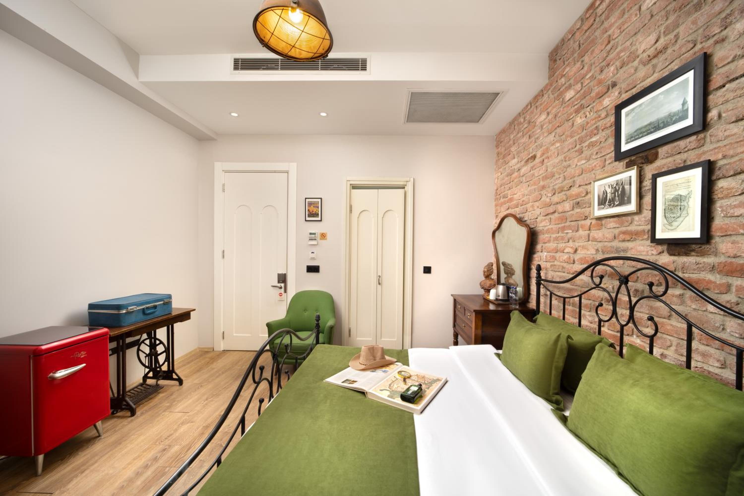 Sanatlar Oteli Galata - Image 110