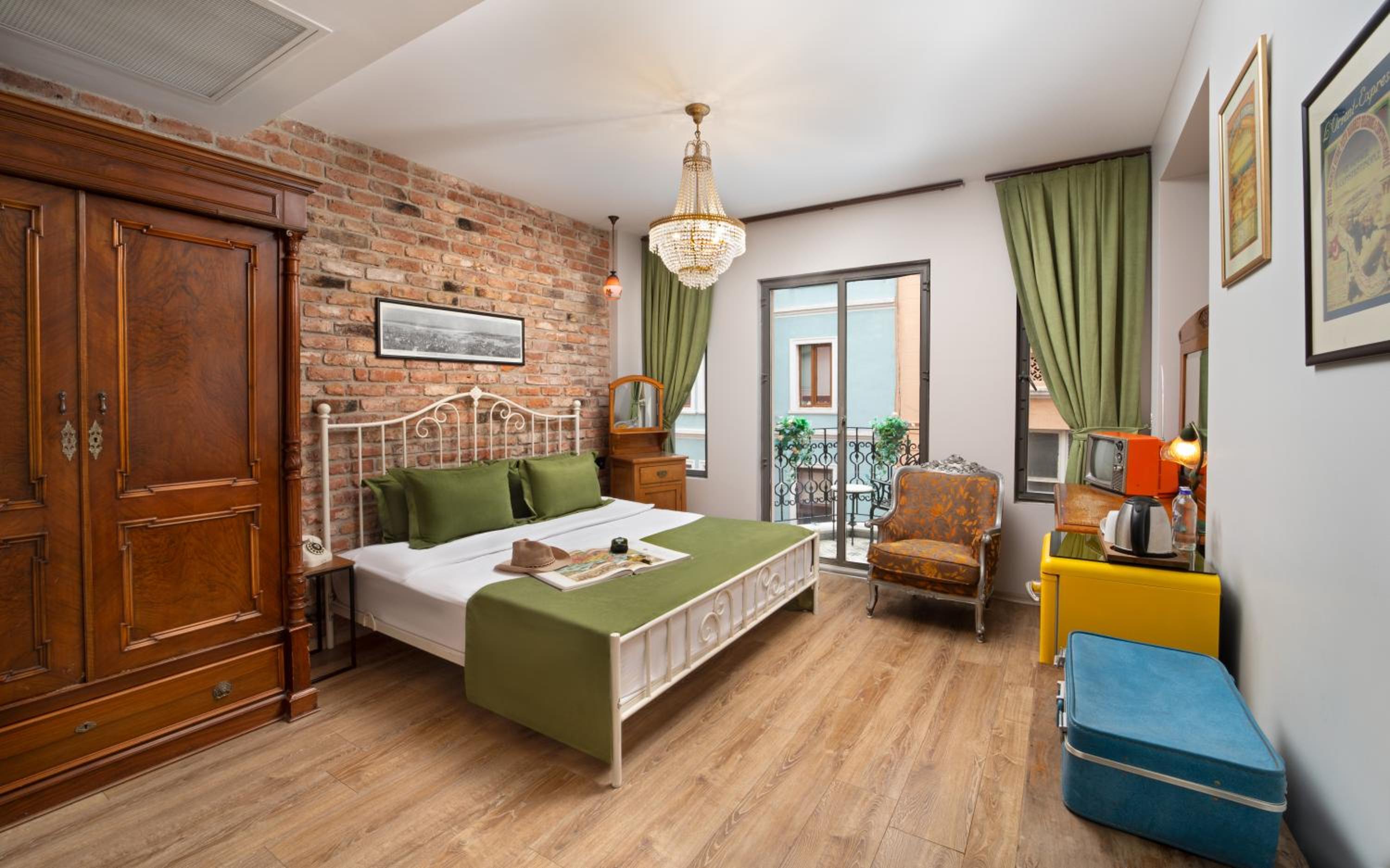 Sanatlar Oteli Galata - Image 195