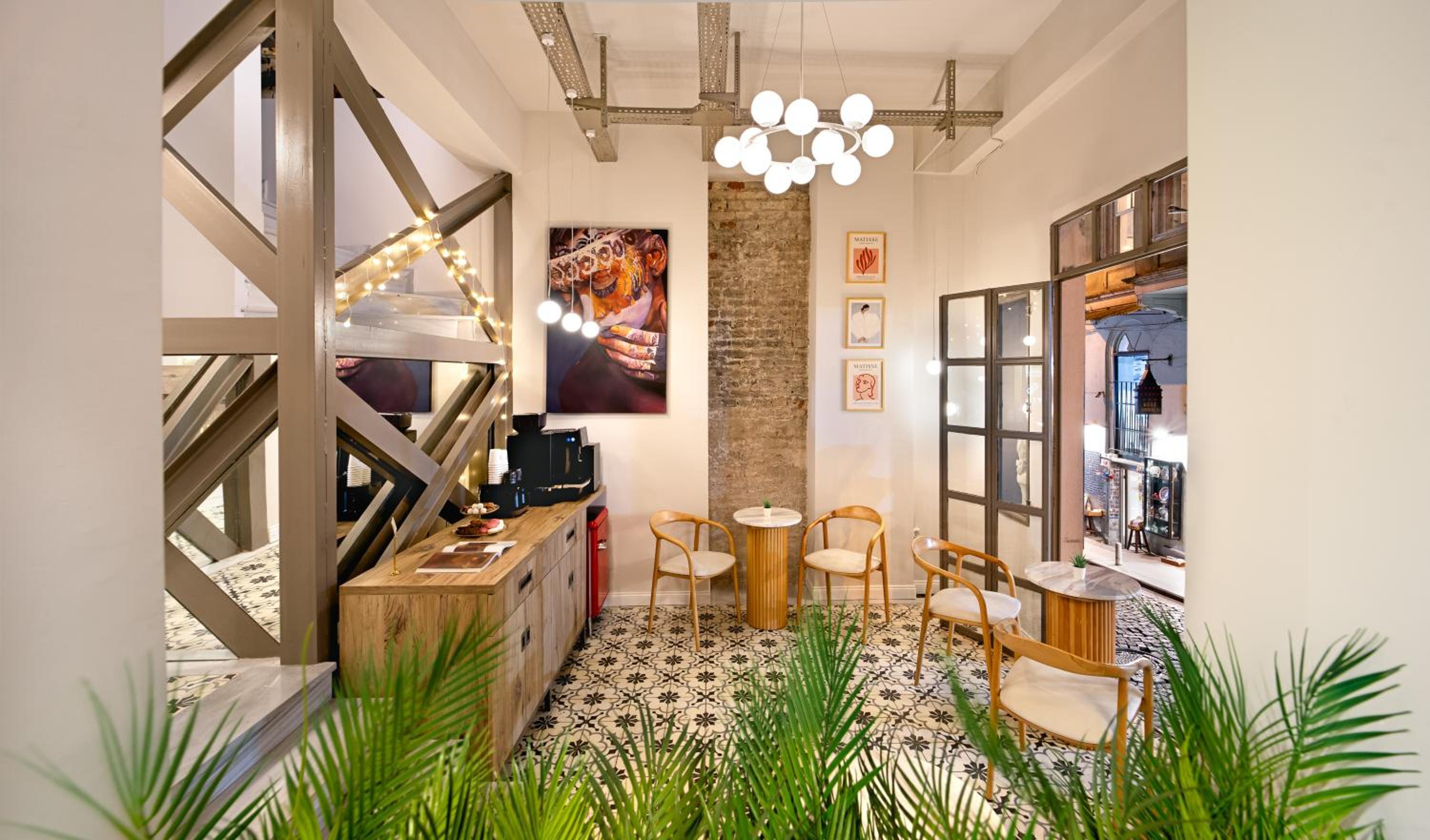 Sanatlar Oteli Galata - Image 143