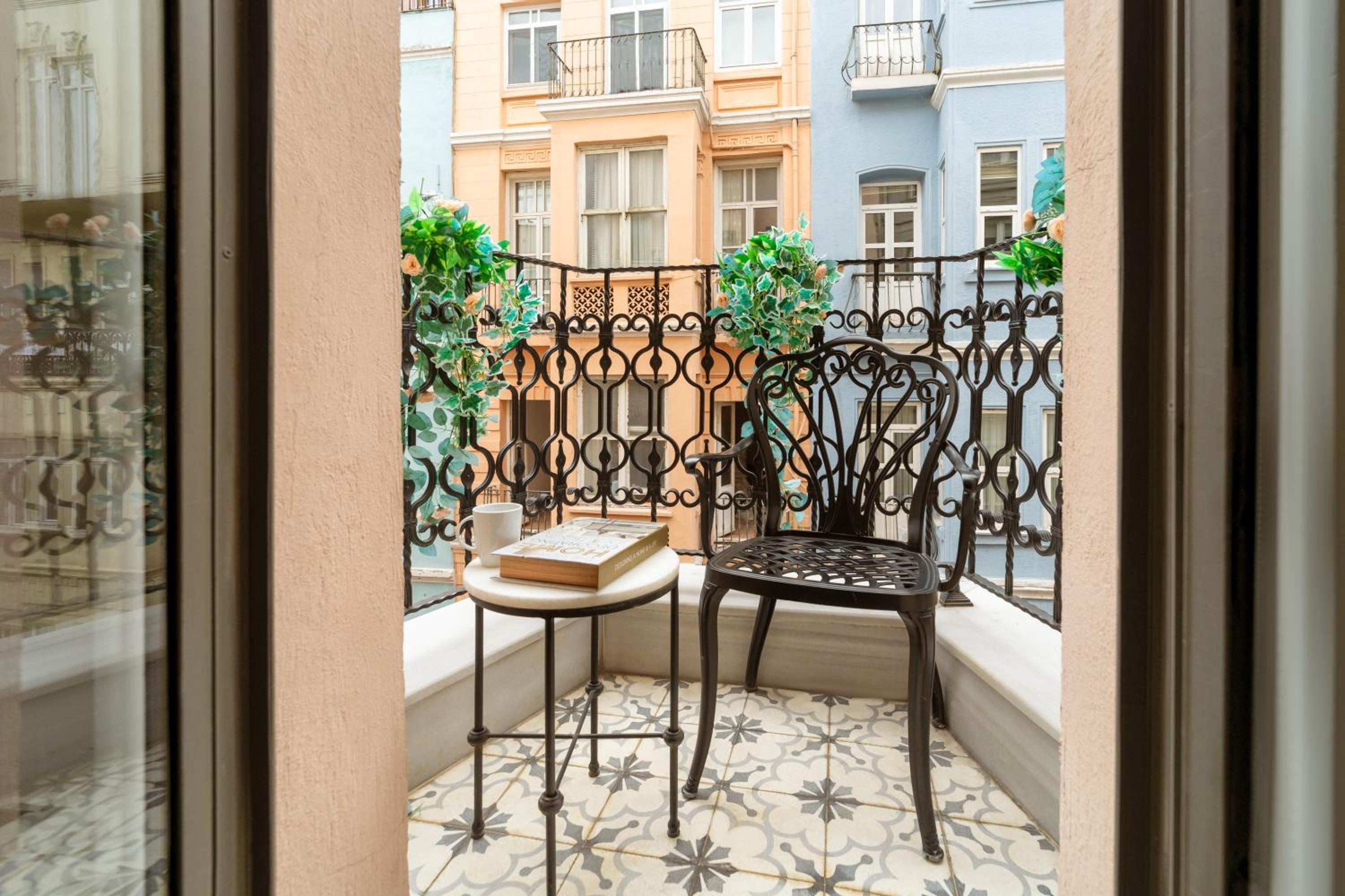 Sanatlar Oteli Galata - Image 149