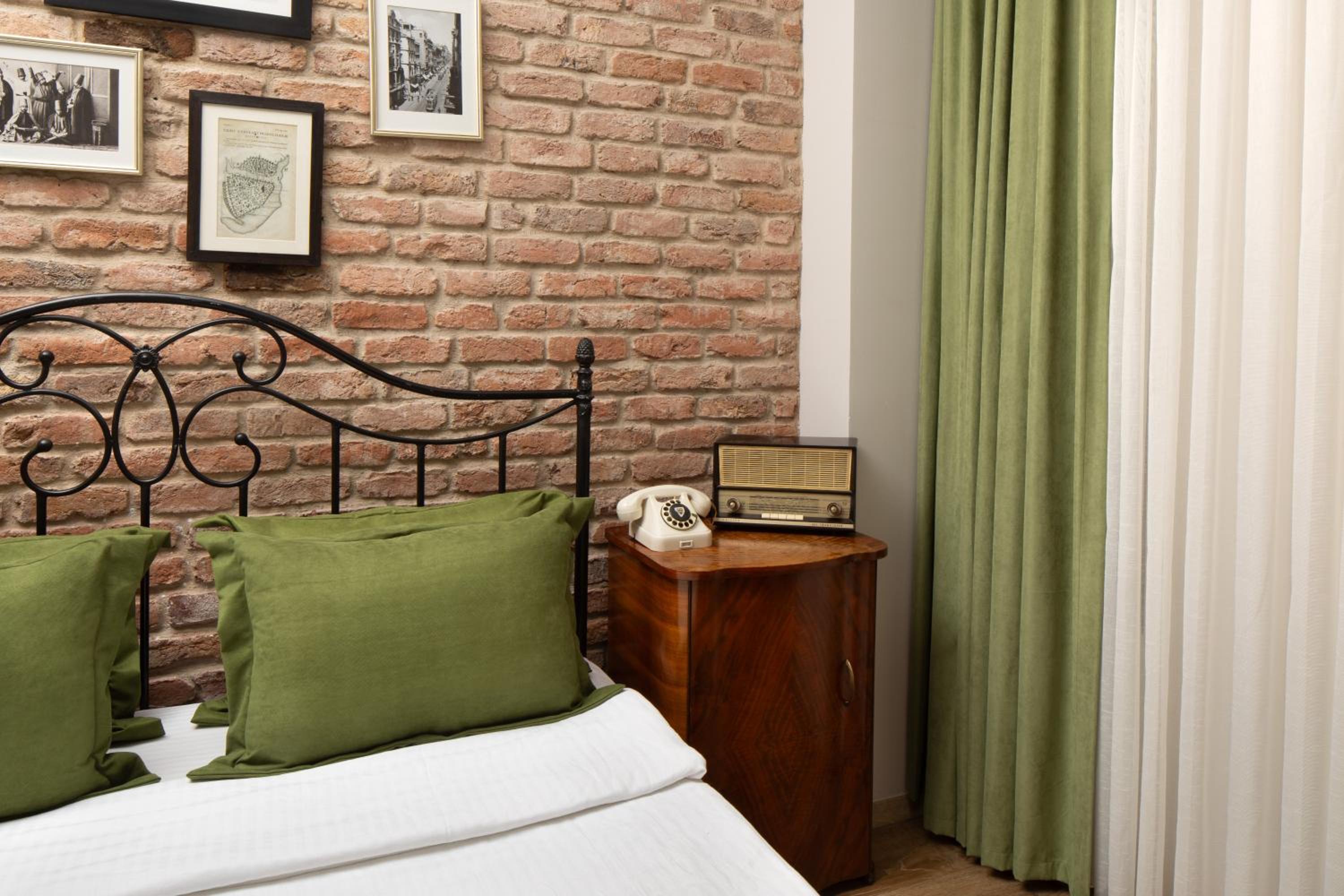 Sanatlar Oteli Galata - Image 123