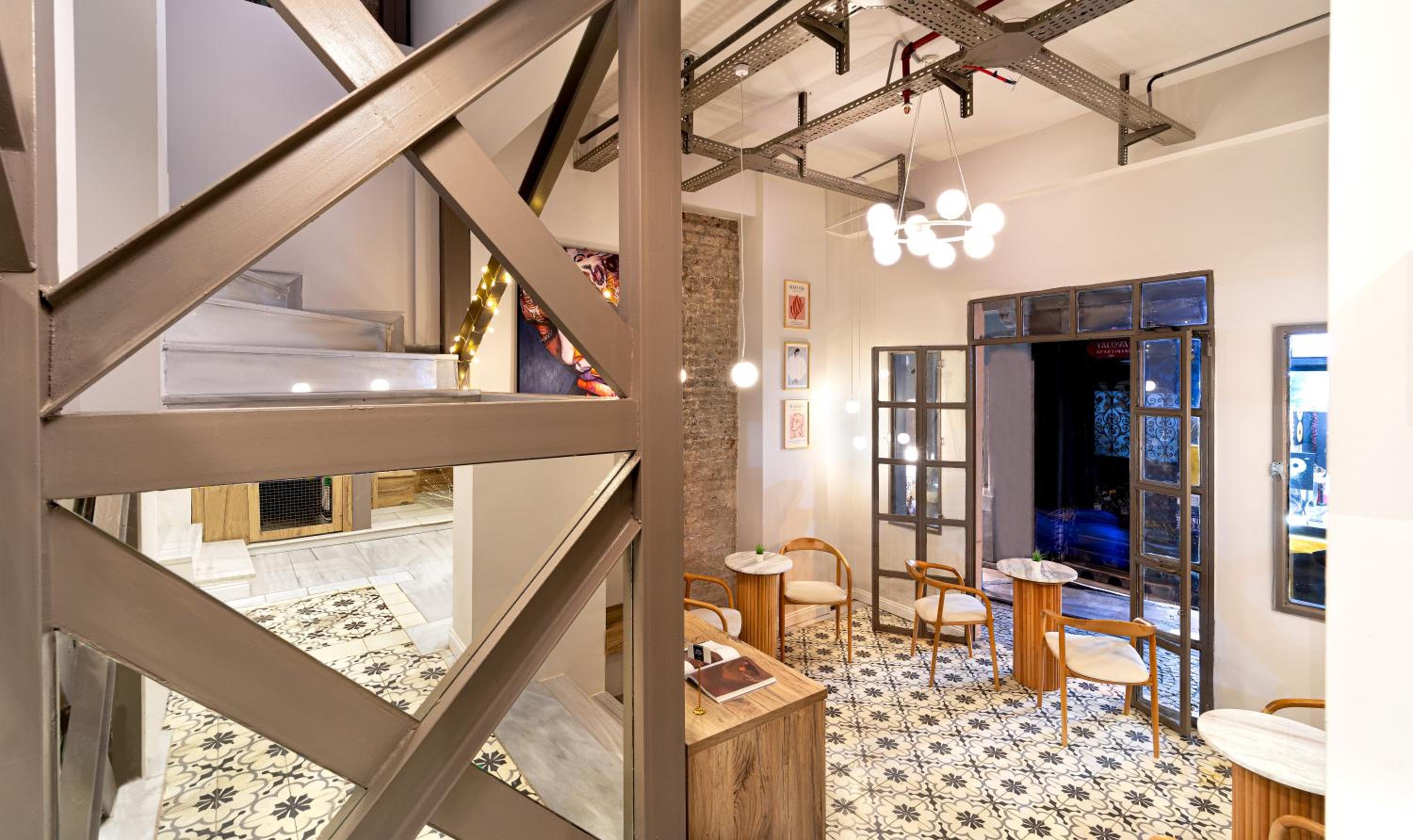 Sanatlar Oteli Galata - Image 209